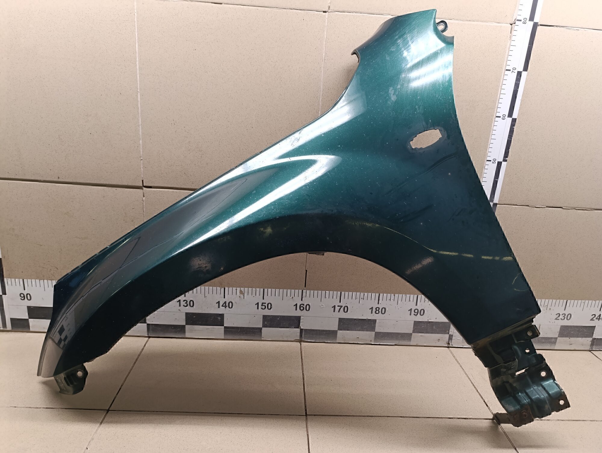 Крыло переднее левое SUZUKI Grand Vitara 2006-2015