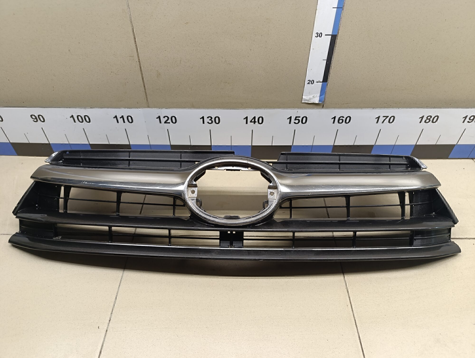 Решетка радиатора TOYOTA Highlander III 2013>