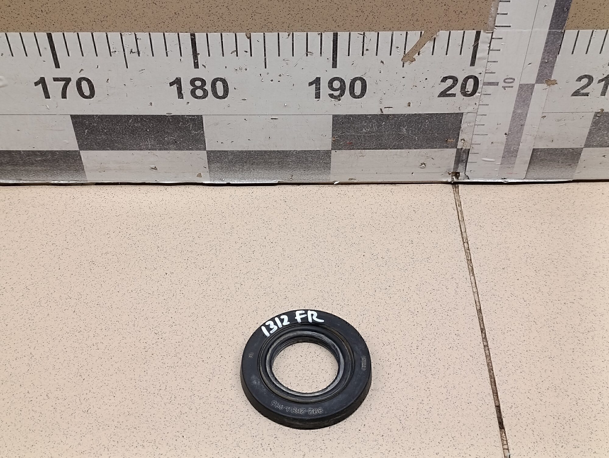 Пыльник фары TOYOTA Camry XV40 2006-2011