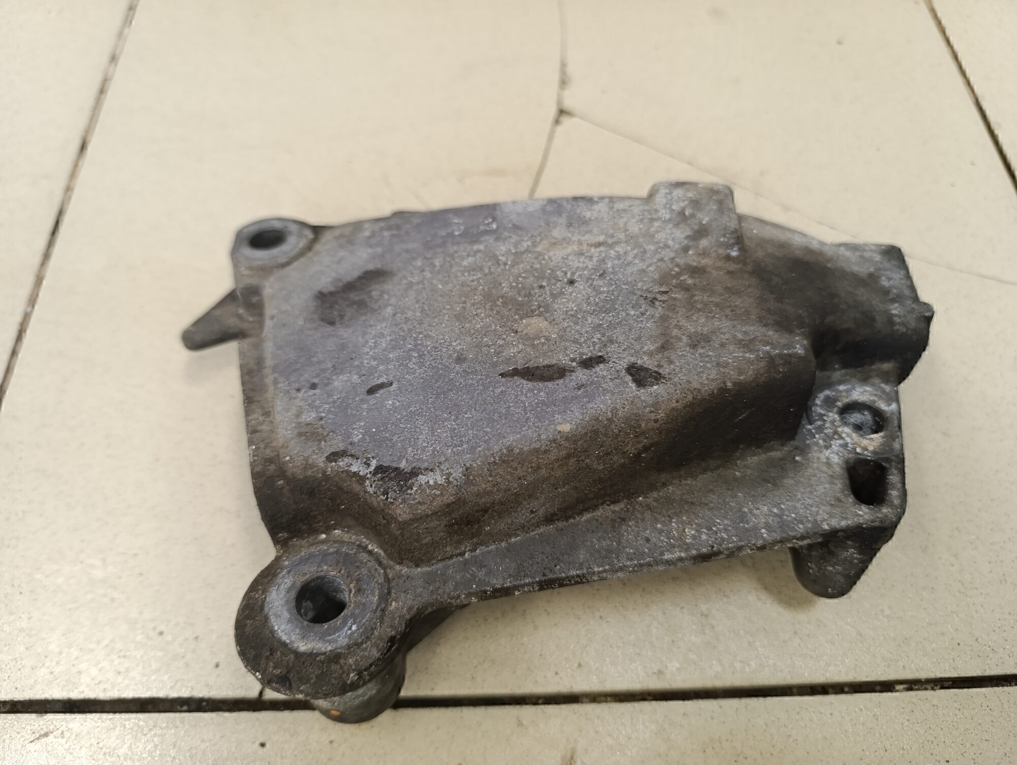 Кронштейн двигателя CITROEN C3 2002-2009