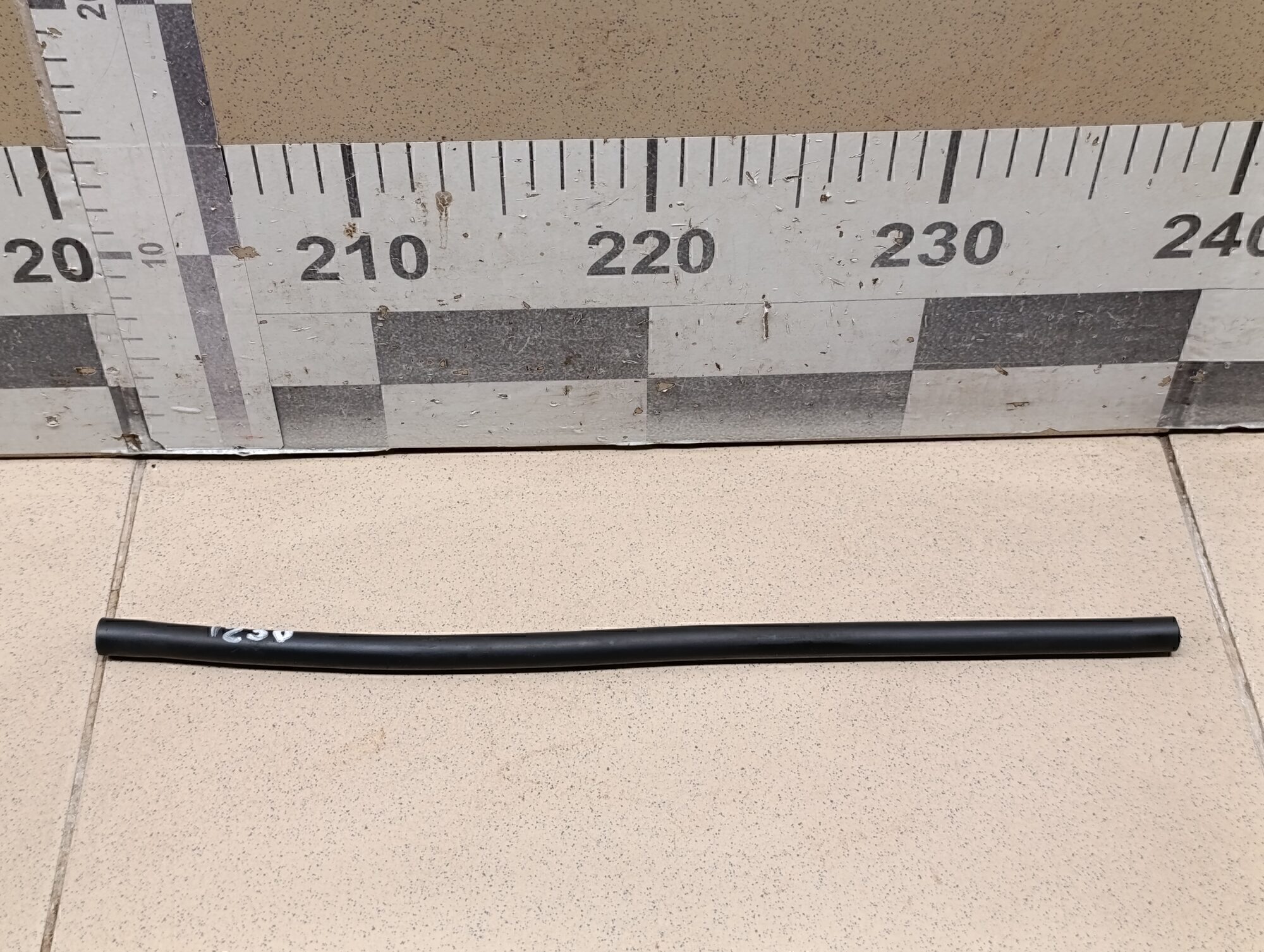 Шланг системы охлаждения MITSUBISHI Space Star 1998-2004