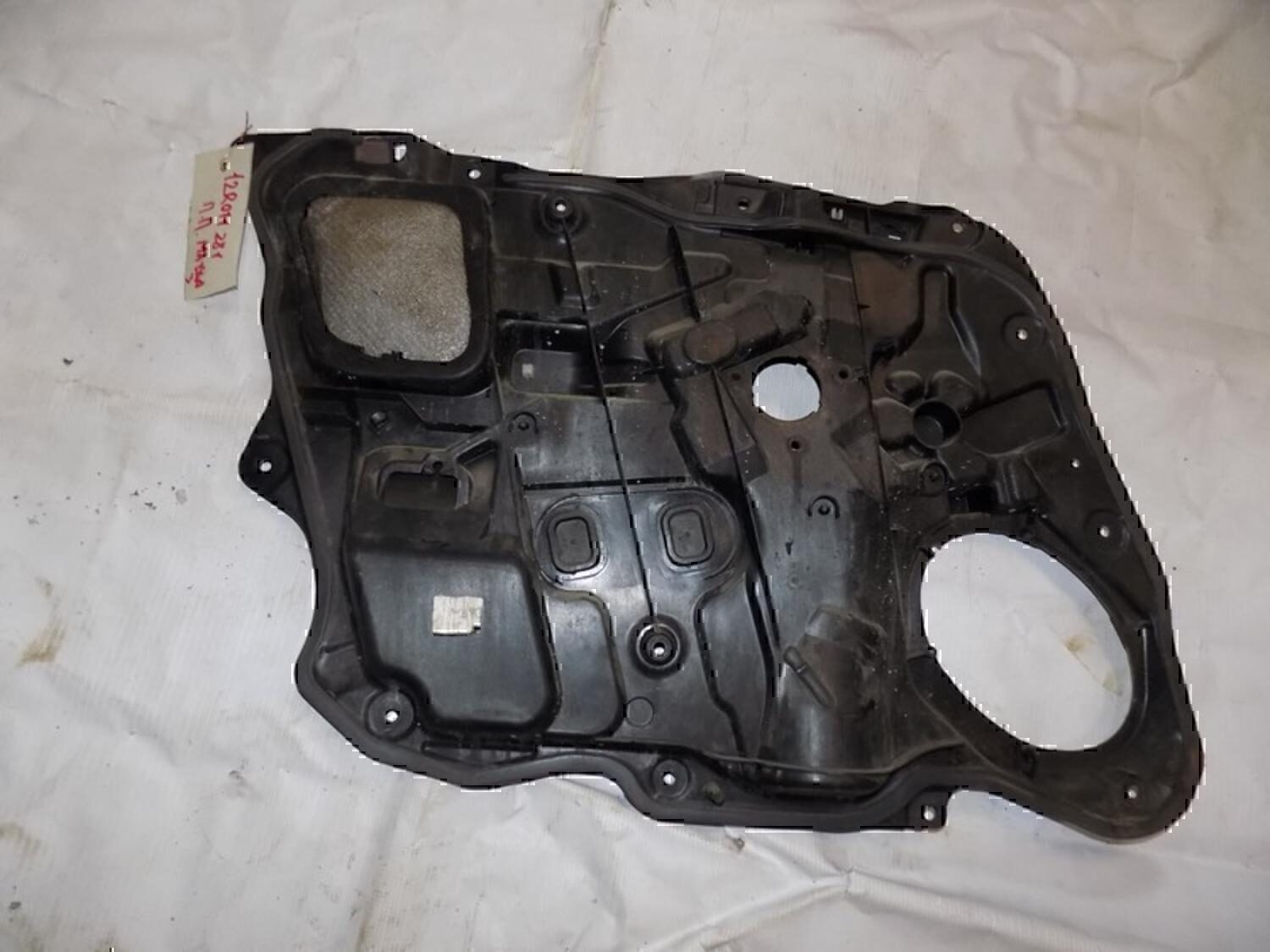 Панель двери MAZDA Mazda 3 (BK) 2002-2009