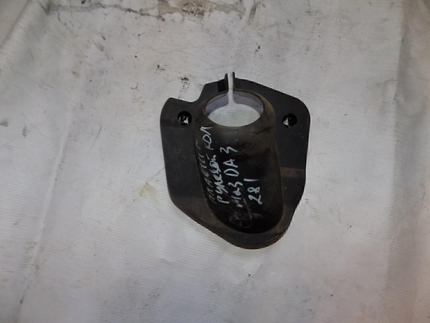 Пыльник (кузов внутри) MAZDA Mazda 3 (BK) 2002-2009