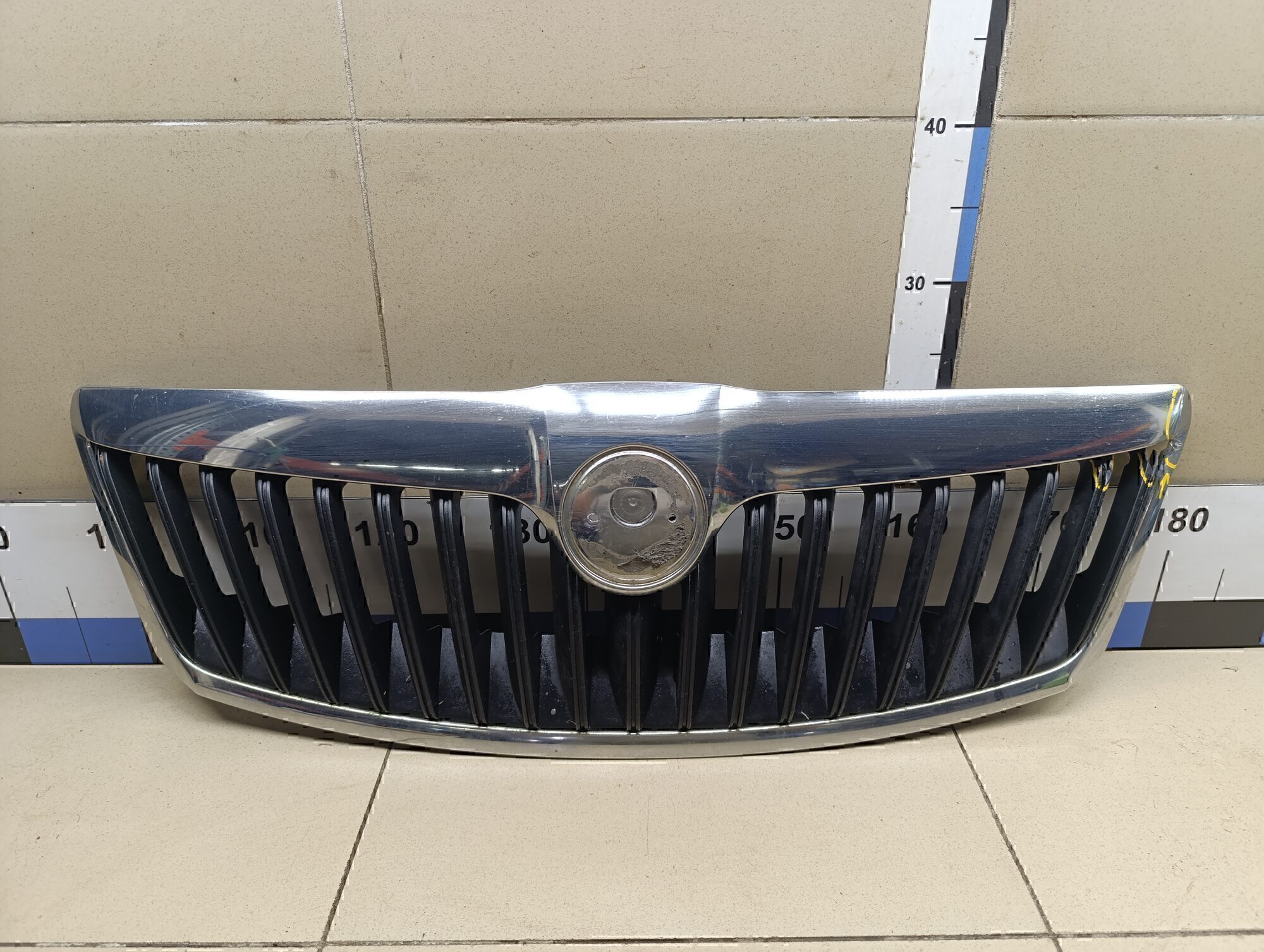 Решетка радиатора SKODA Octavia (A5 1Z-) 2004-2013