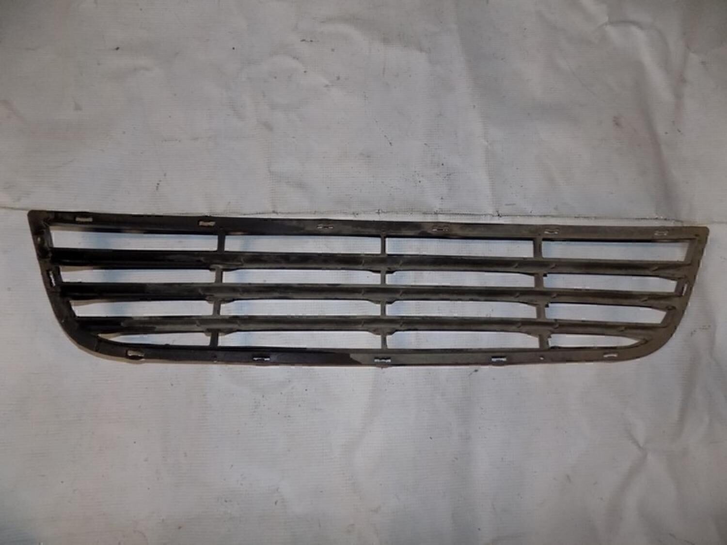 Решетка в бампер центральная DAEWOO Matiz 2001-2015