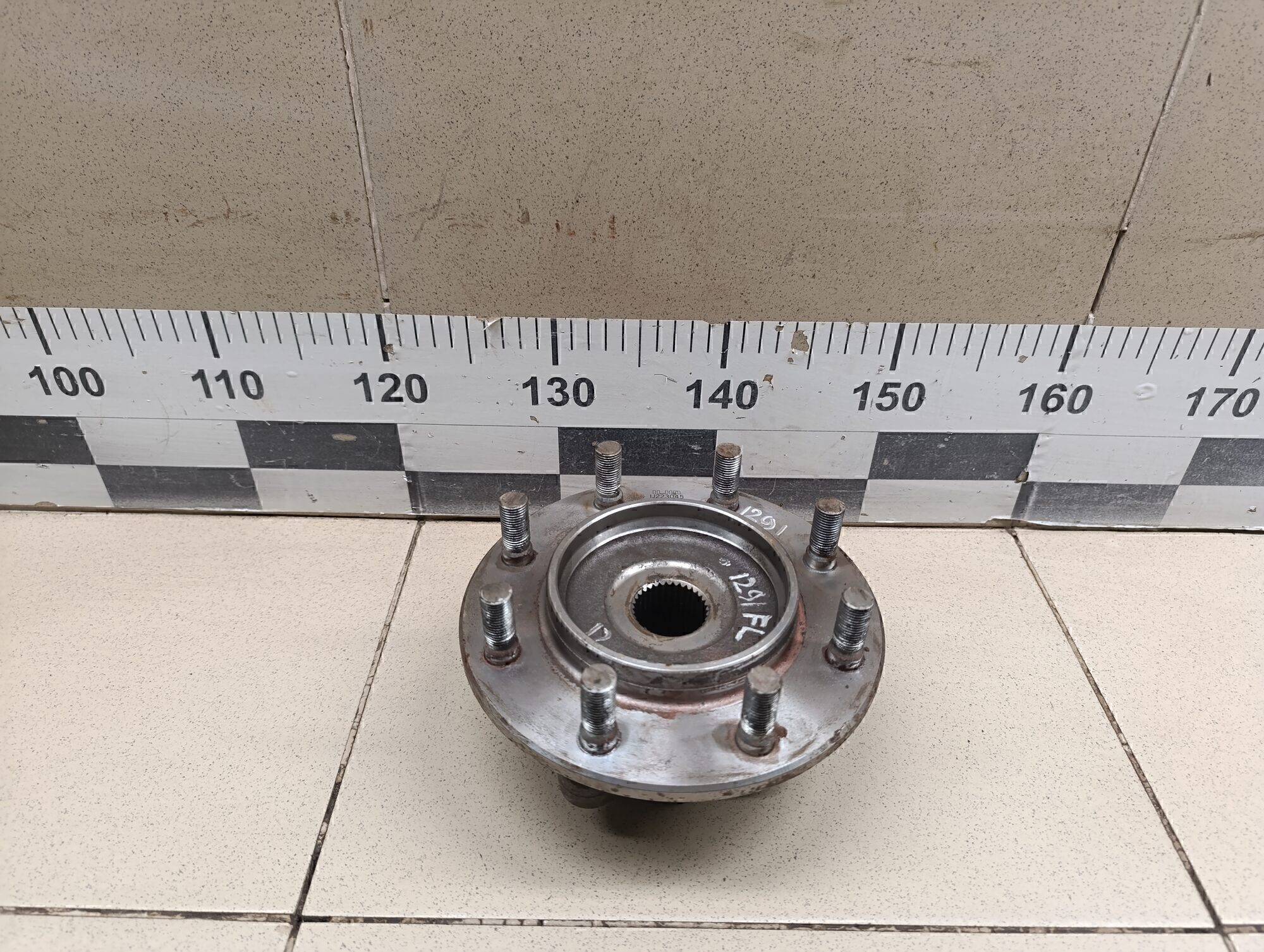 Ступица левая Hummer H2