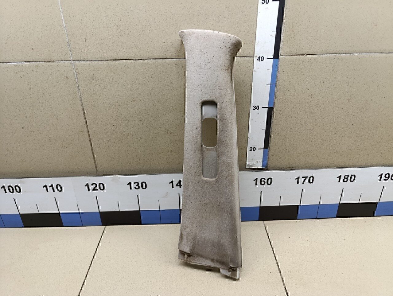 Обшивка стойки TOYOTA Corolla E12 2001-2006