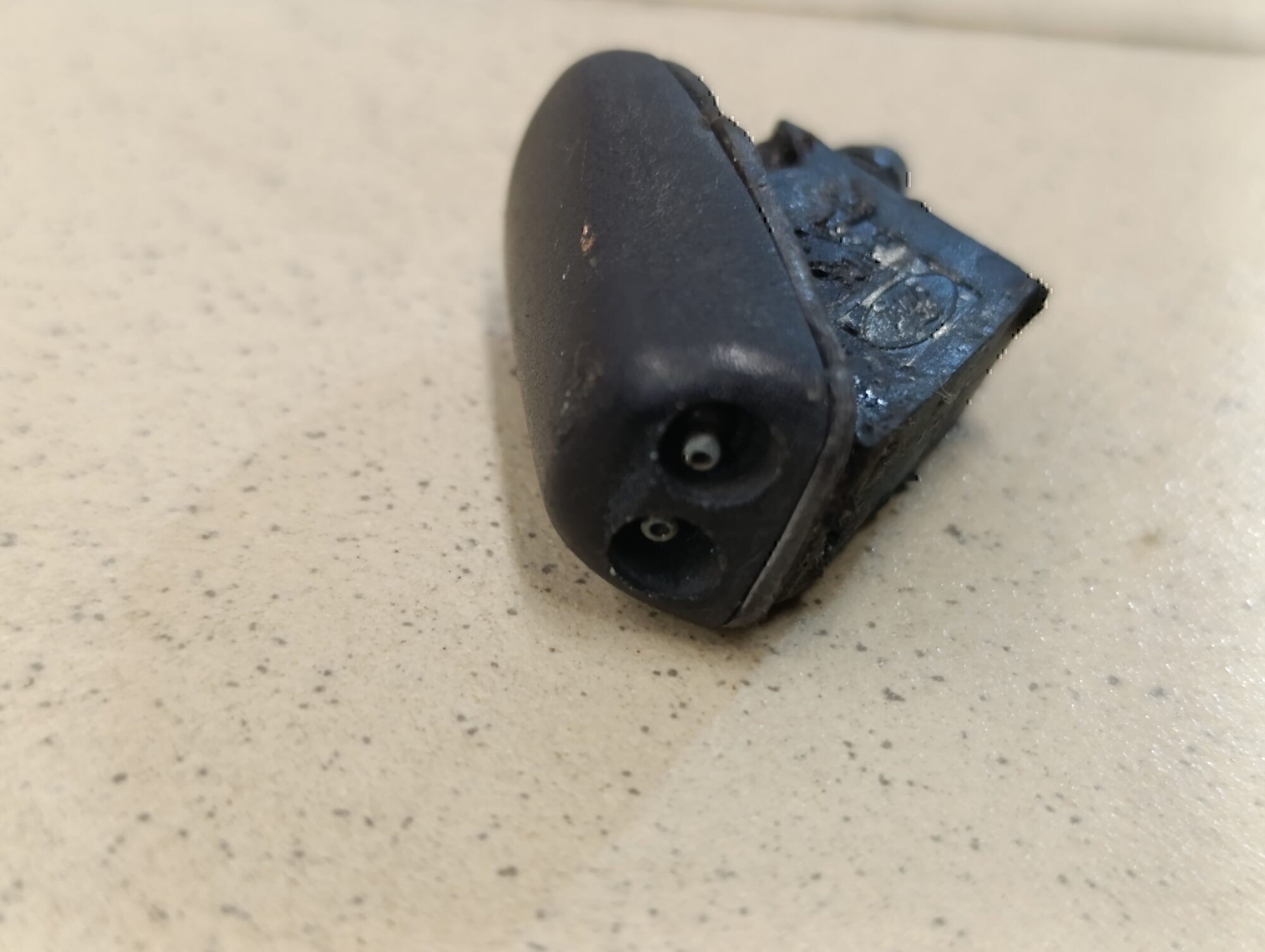 Форсунка омывателя лобового стекла FORD Focus II 2005-2008