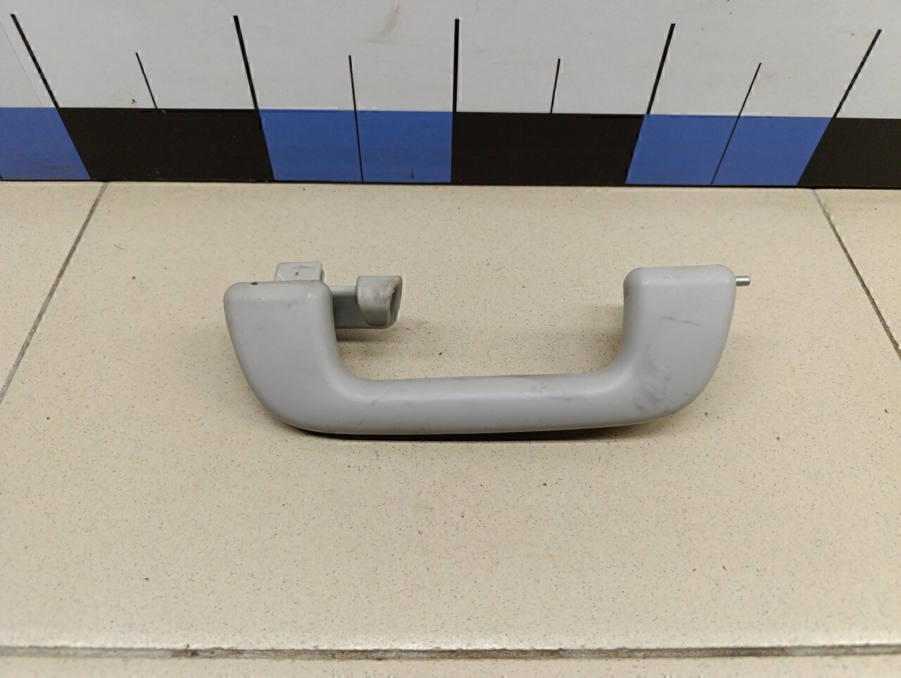 Ручка внутренняя потолочная TOYOTA Corolla E12 2001-2006