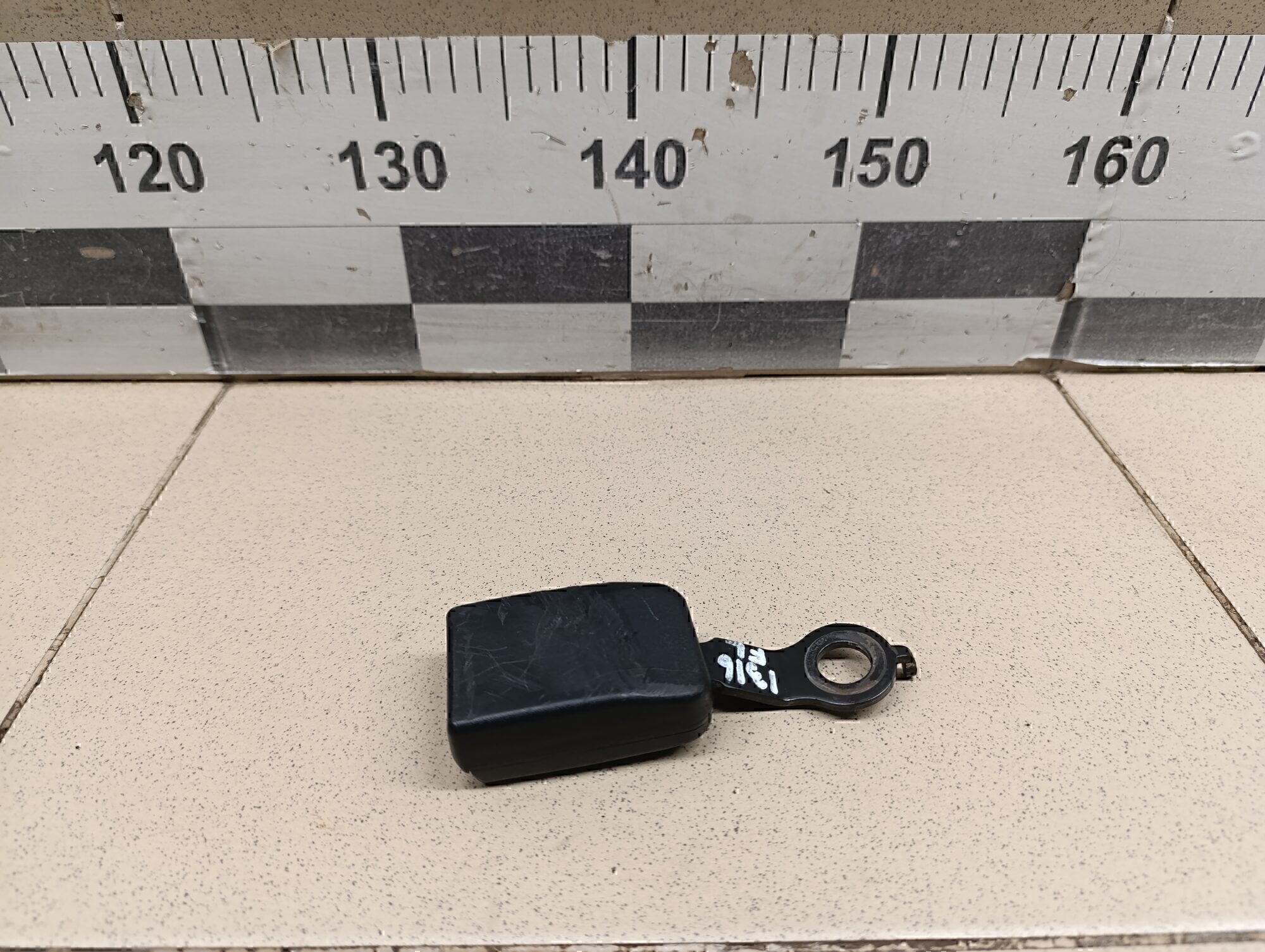 Ответная часть ремня безопасности NISSAN Almera (G15) 2013>