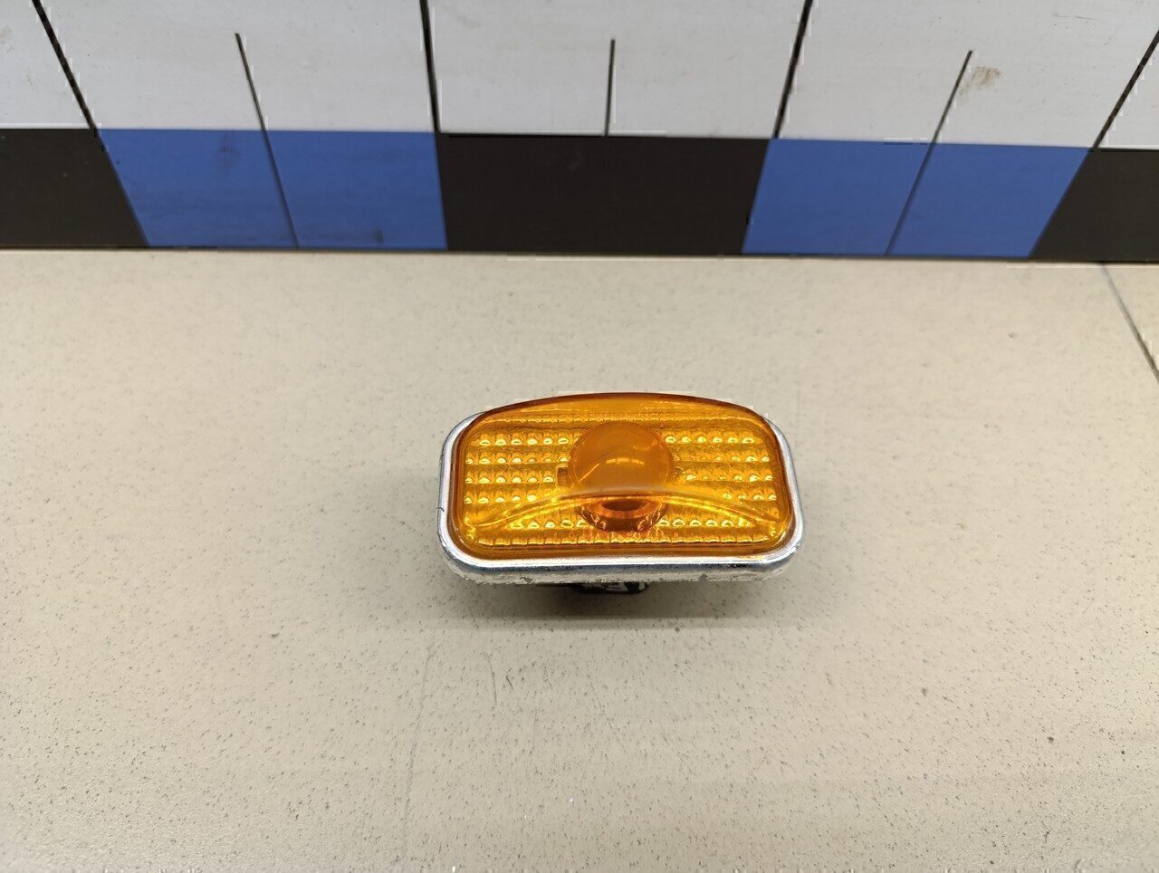 Габарит передний Hummer H2