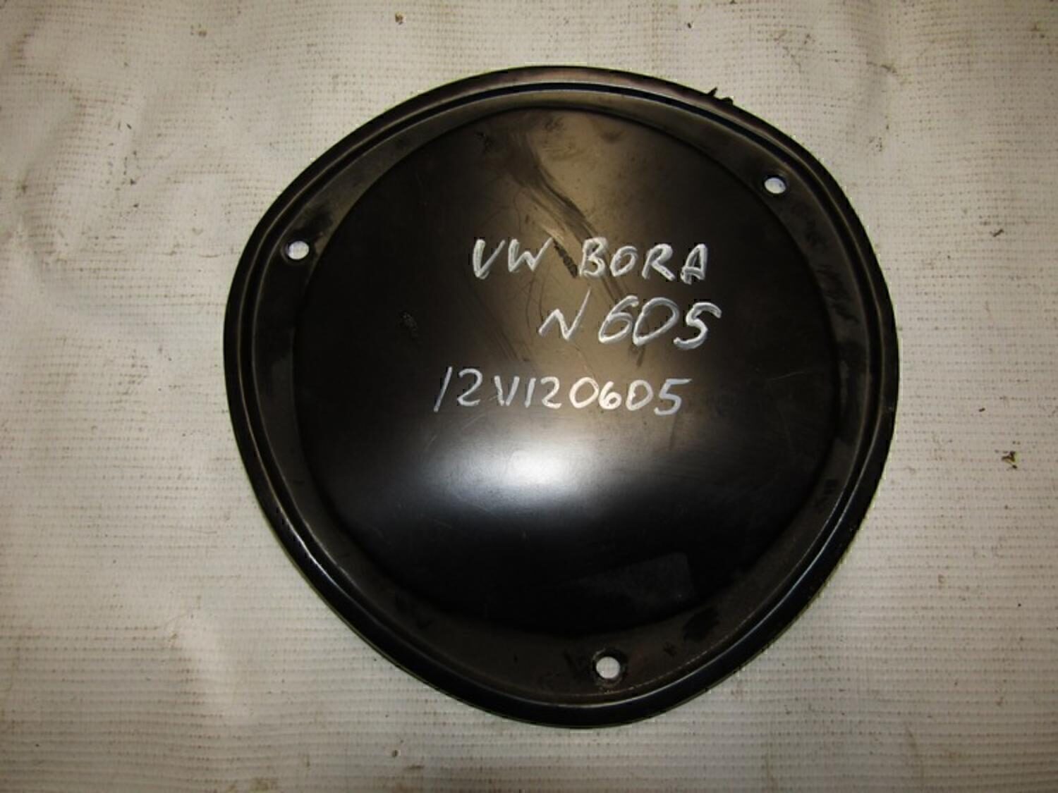 Крышка VW Polo (Sed RUS) 2011>