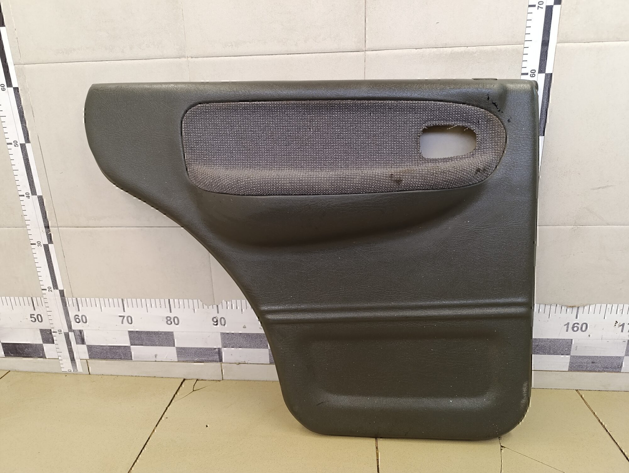 Обшивка двери задней левой KIA Sportage 1994-2004