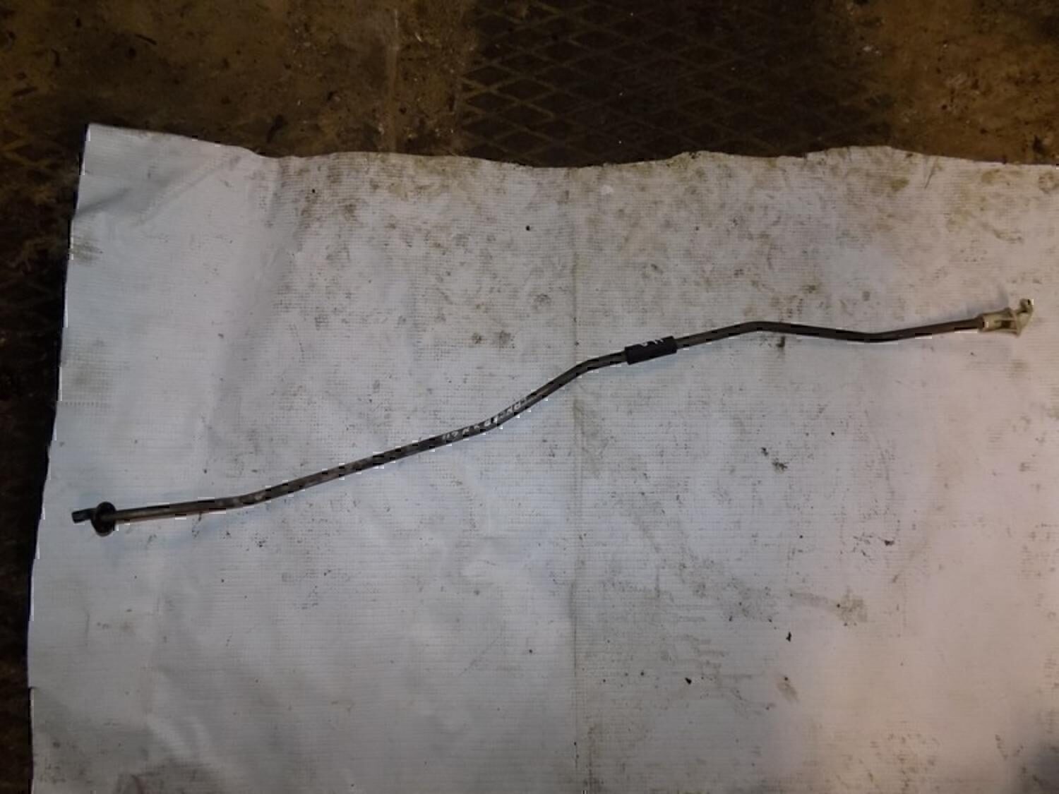 Держатель капота MITSUBISHI Lancer (CX,CY) 2007>