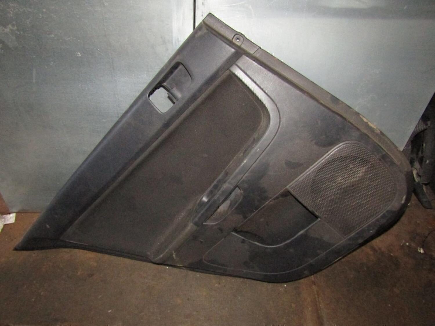 Обшивка двери задней левой MITSUBISHI Lancer (CX,CY) 2007>