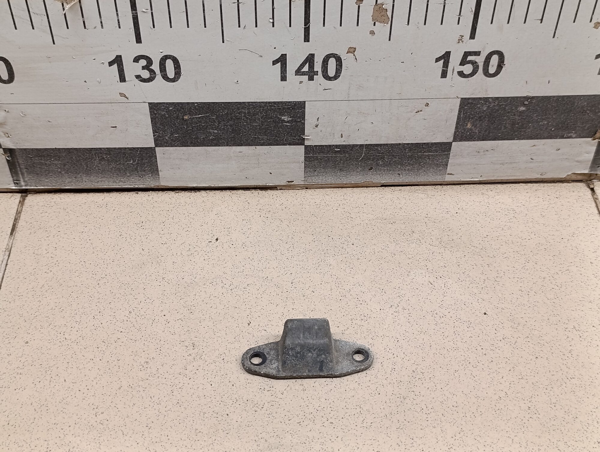 Направляющая сдвижной двери FORD Transit/Tourneo Connect 2002-2013