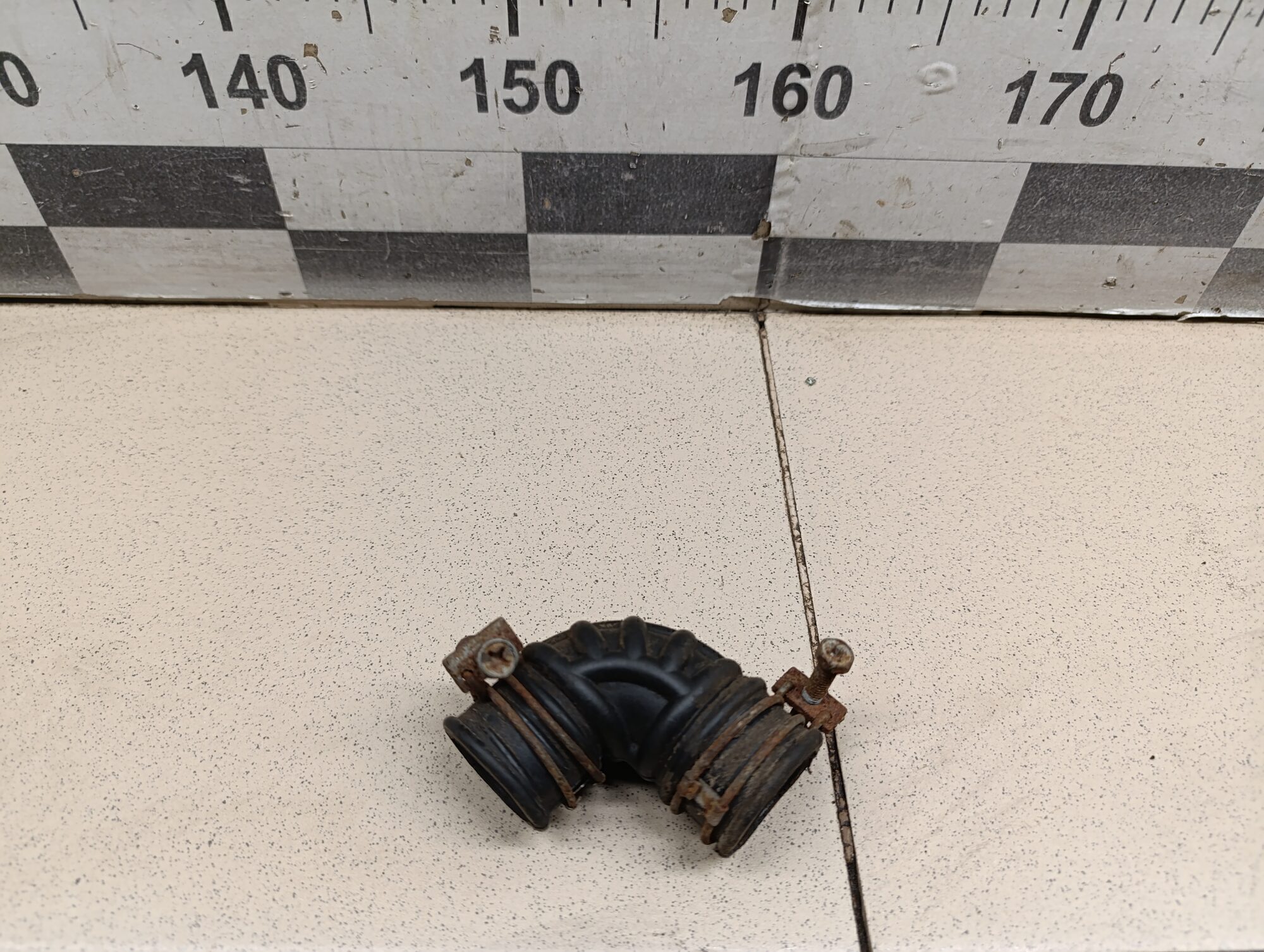 Патрубок воздушного фильтра NISSAN Almera Classic (B10) 2006-2013