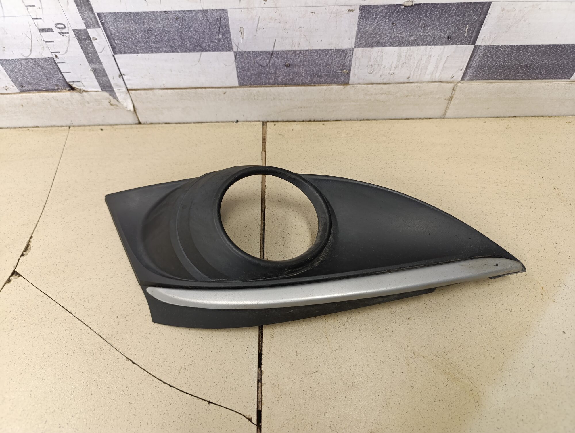 Рамка противотуманой фары левой MAZDA Mazda 6 (GH) 2007-2012