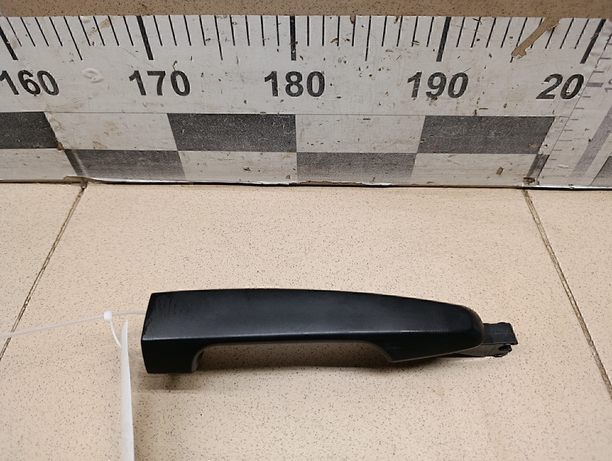 Ручка двери задней наружная правая MITSUBISHI L200 (KB) 2006-2016