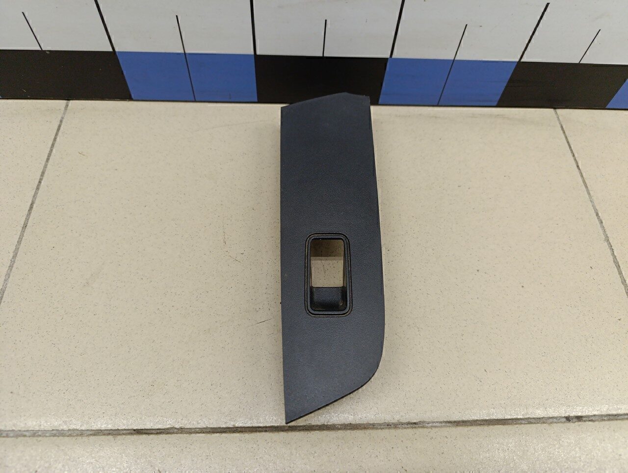 Накладка (кузов внутри) MAZDA Mazda 6 (GH) 2007-2012