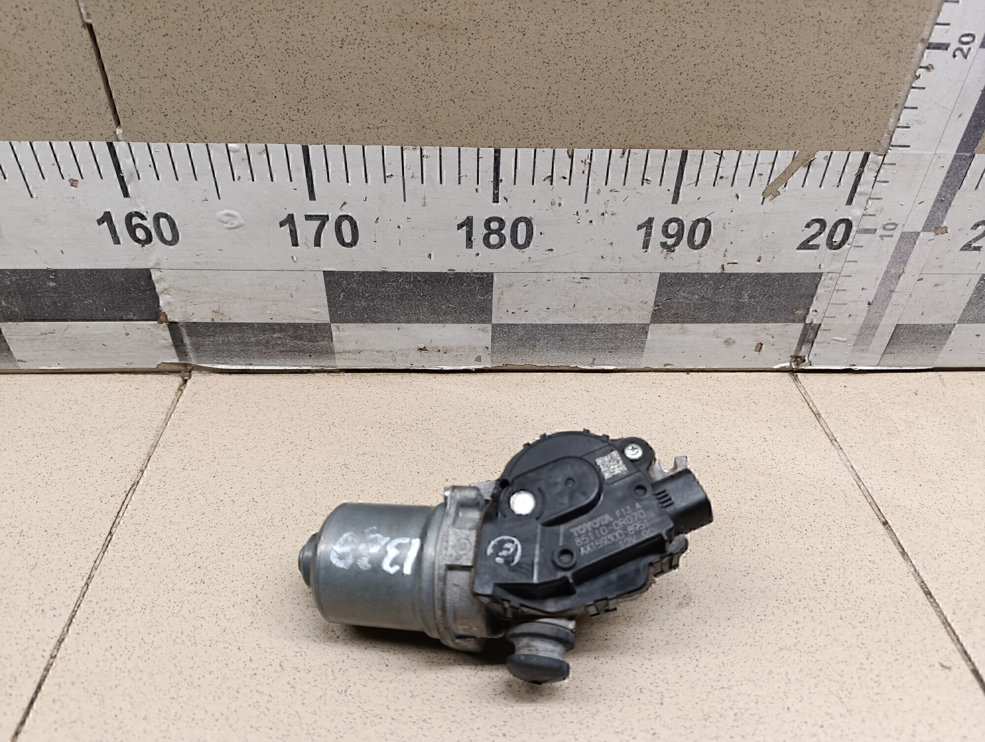 Моторчик стеклоочистителя передний TOYOTA RAV 4 2019>