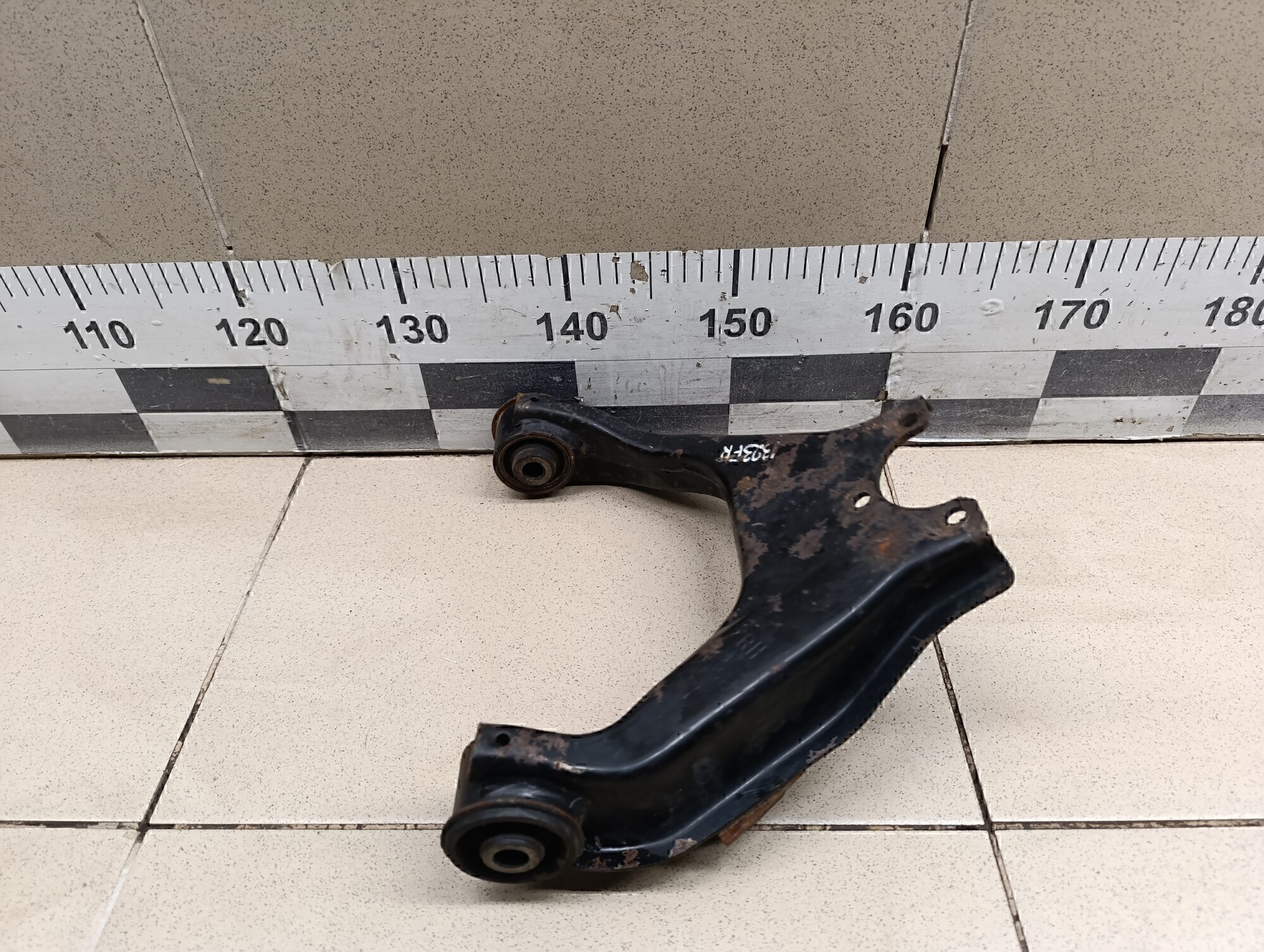 Рычаг передний верхний правый MITSUBISHI L200 (KB) 2006-2016