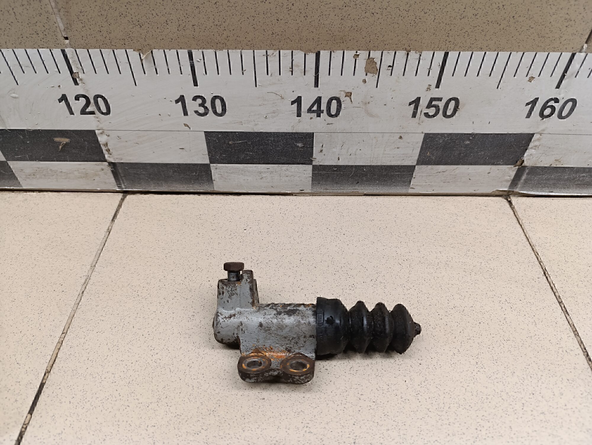 Цилиндр сцепления рабочий MITSUBISHI L200 (KB) 2006-2016