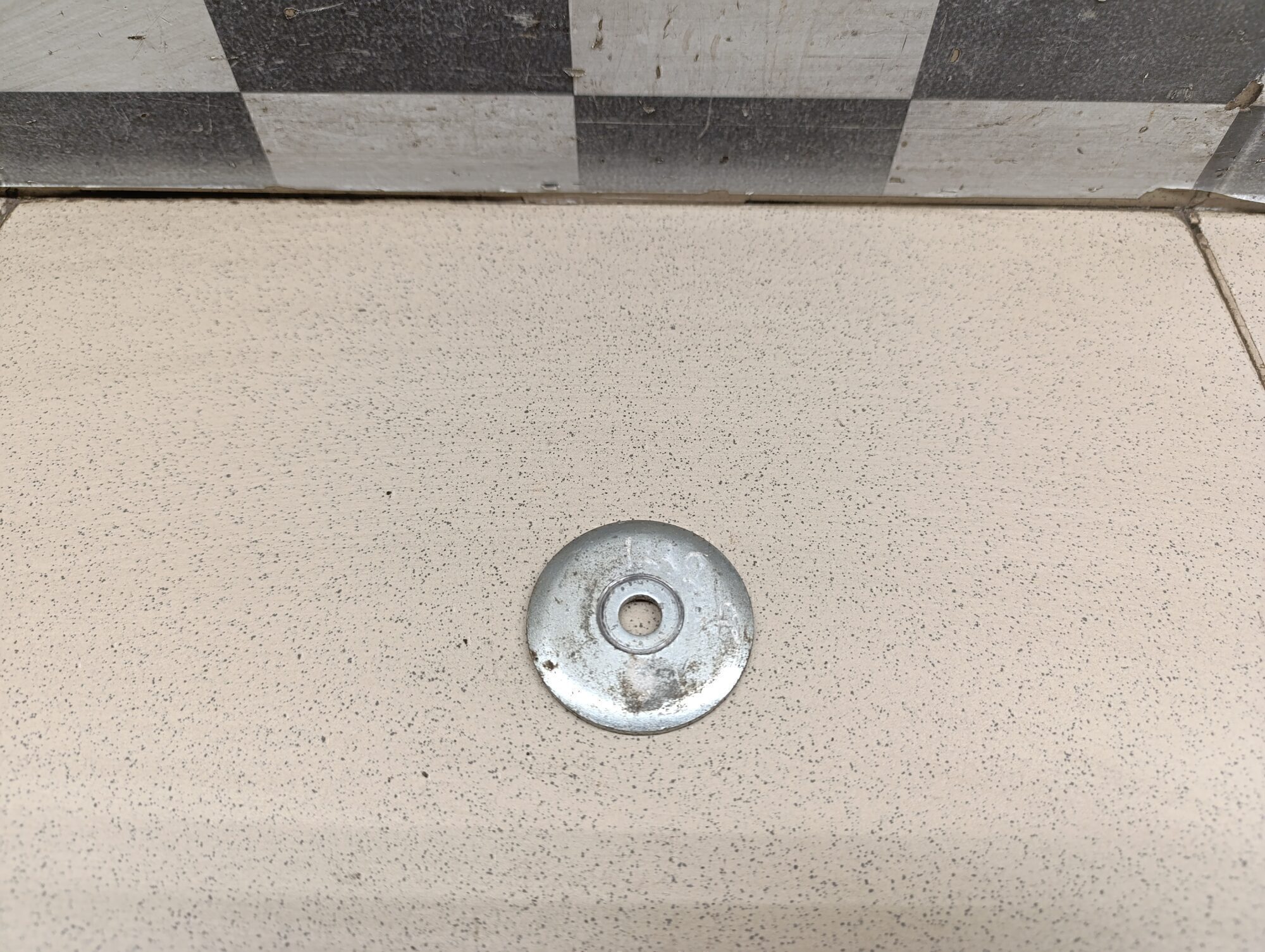 Опора переднего амортизатора MITSUBISHI L200 (KB) 2006-2016