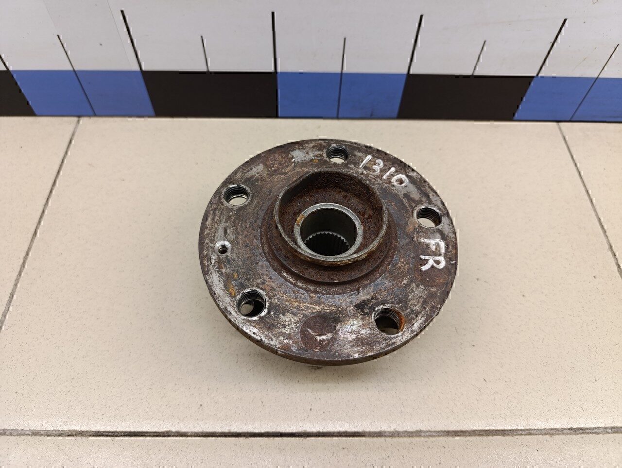 Ступица передняя/задняя Audi Passat [B6] 2005-2010