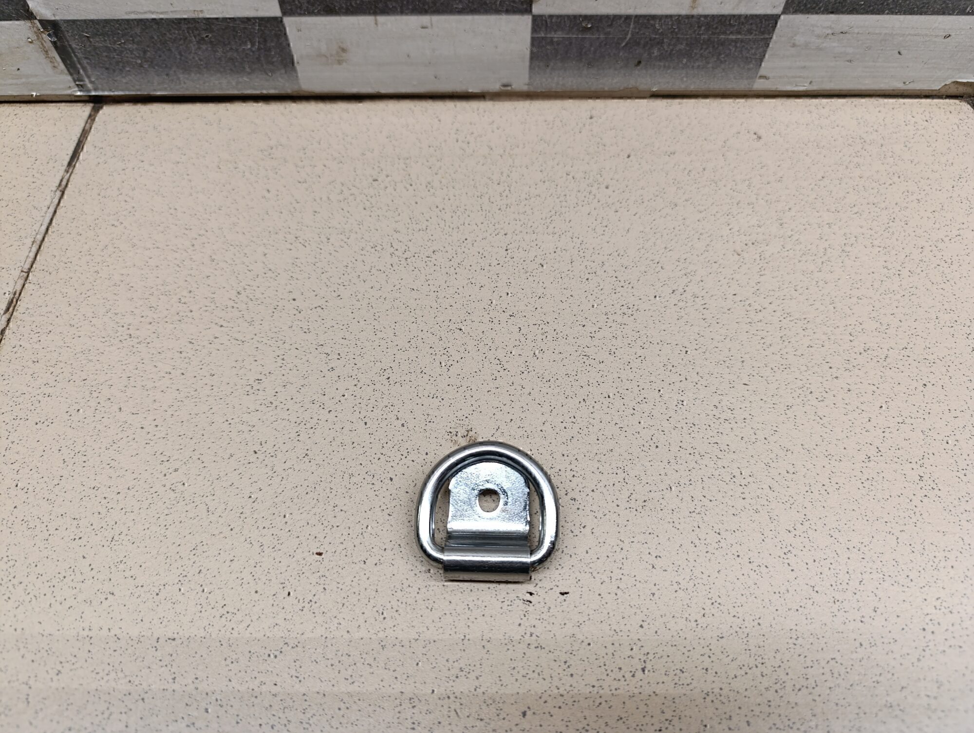 Крючок TOYOTA RAV 4 2013-2019