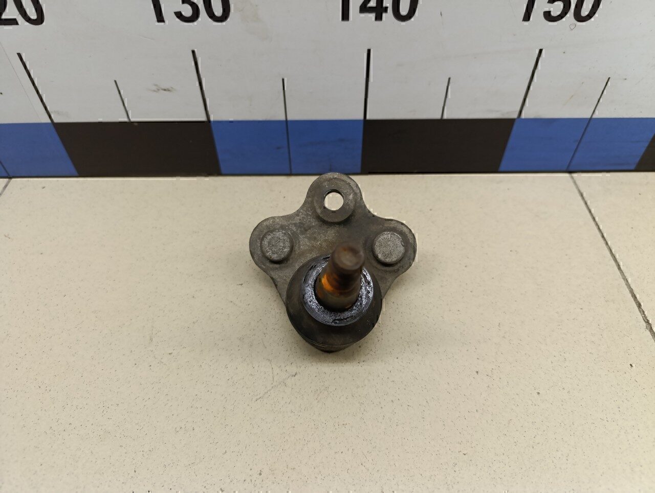 Опора шаровая нижняя передней подвески TOYOTA RAV 4 2019>