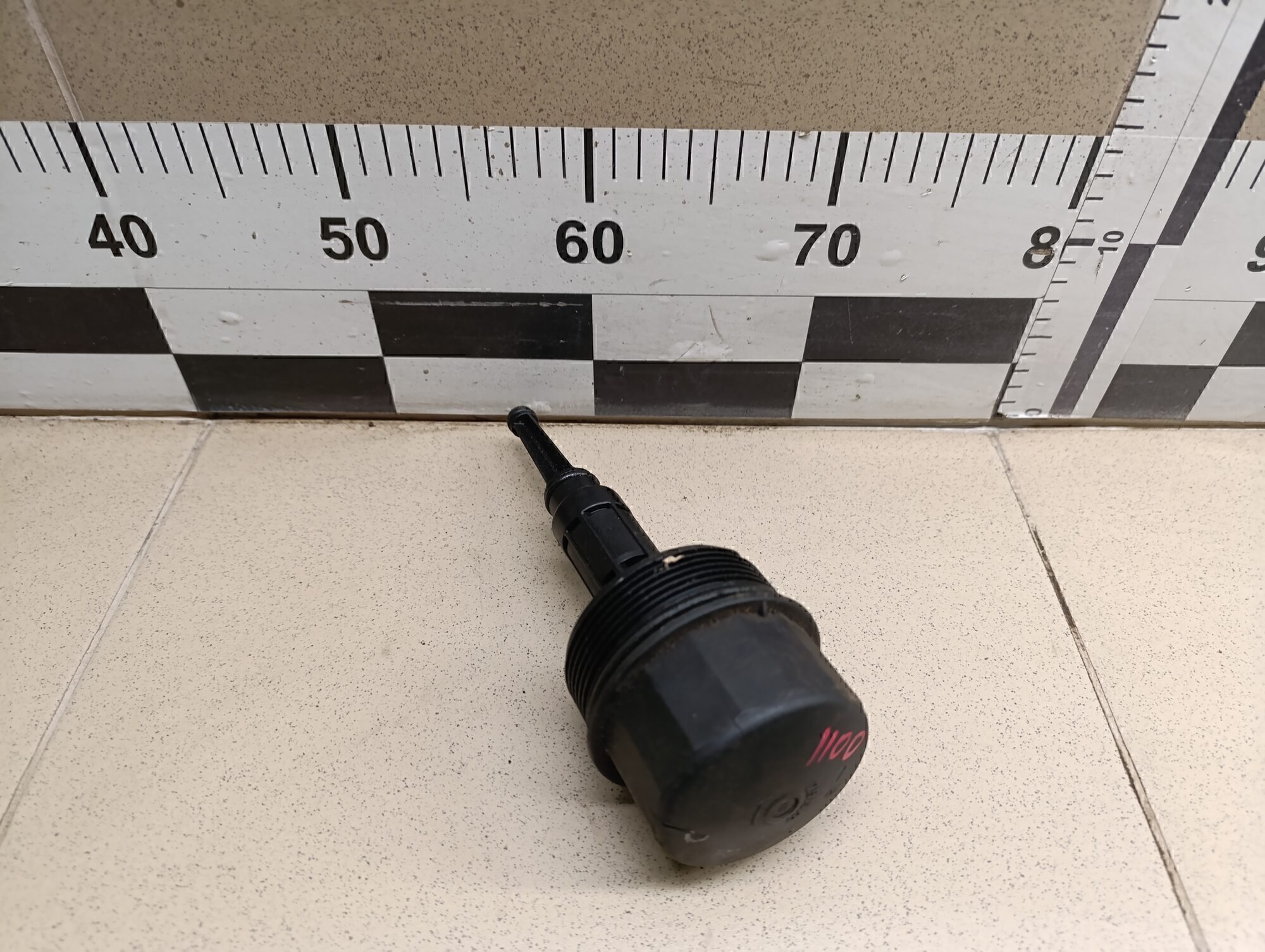 Крышка масляного фильтра MERCEDES-BENZ Sprinter (901-905)/Sprinter Classic (909) 1995-2006