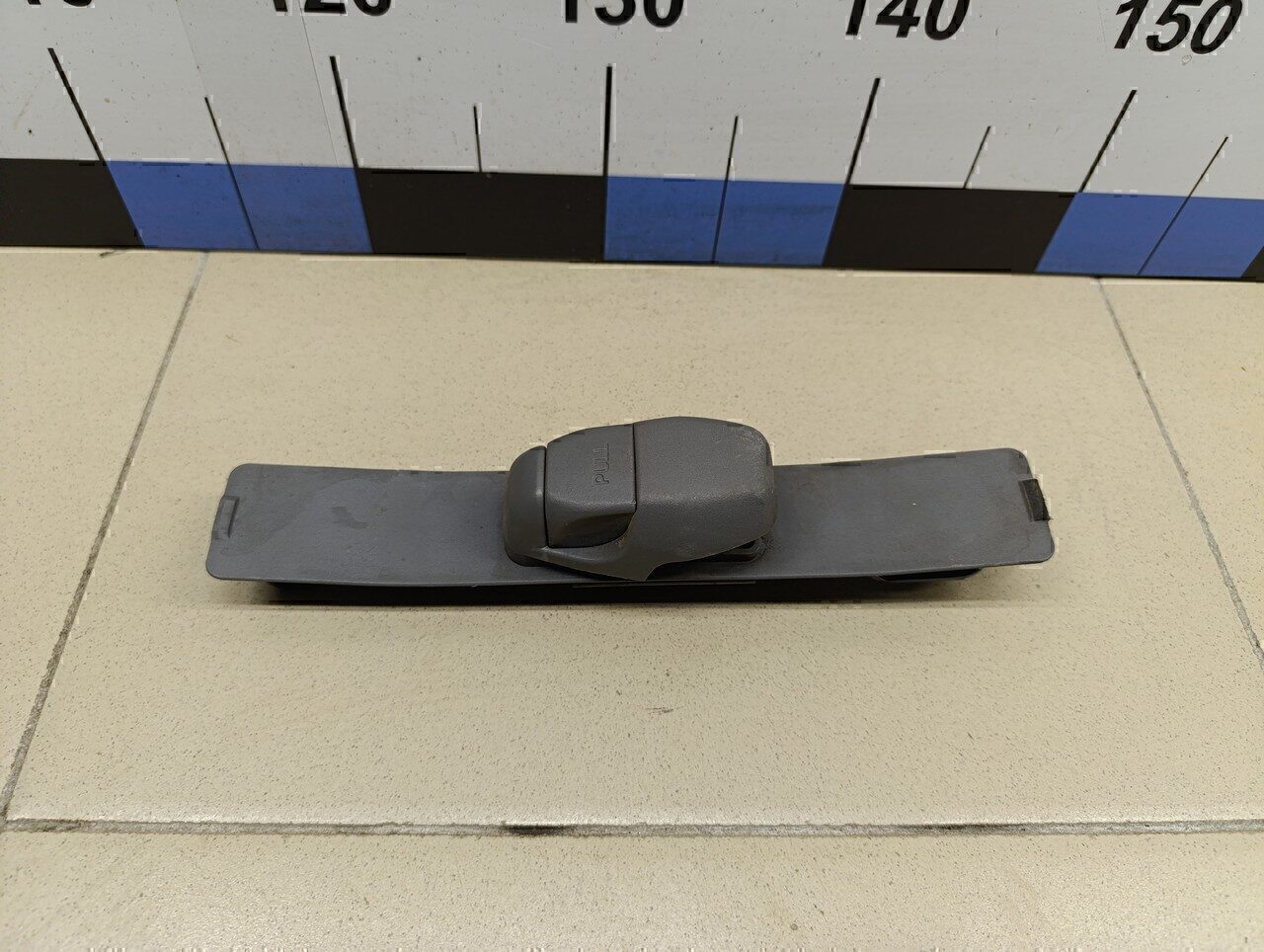 Механизм регулировки ремня безопасности FORD Ranger 2006-2012