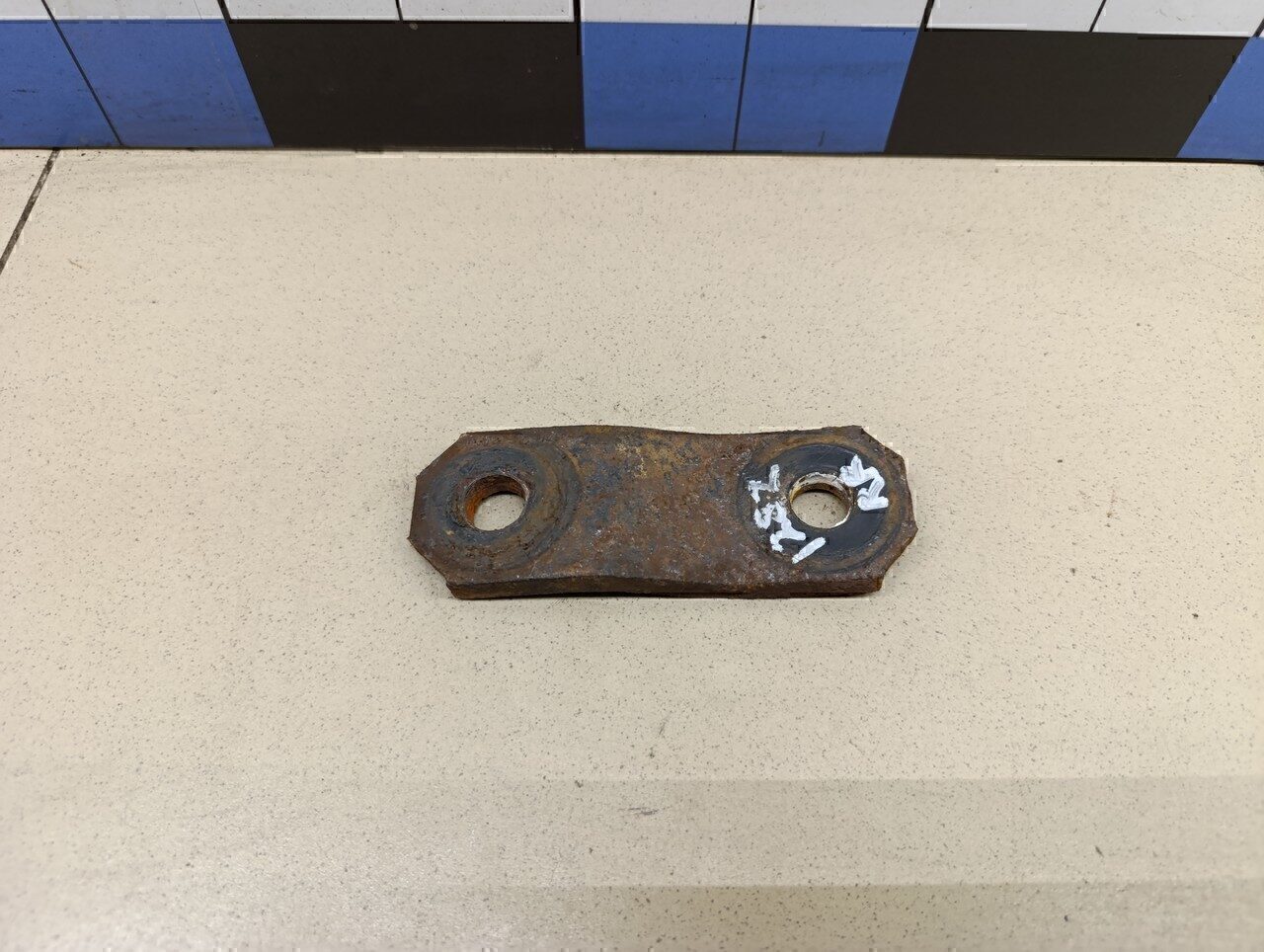 Кронштейн крепления задней рессоры FORD Ranger 2006-2012