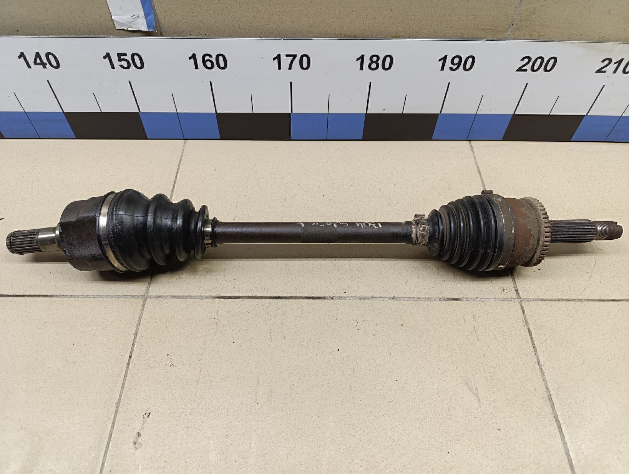 Полуось передняя левая HYUNDAI Solaris 2010-2017