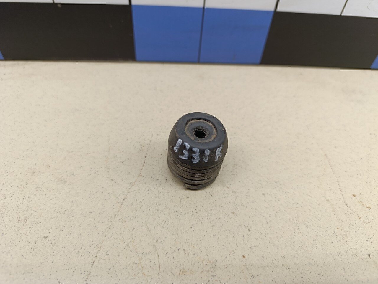 Отбойник капота HYUNDAI Accent II (+ТАГАЗ) 2000-2012