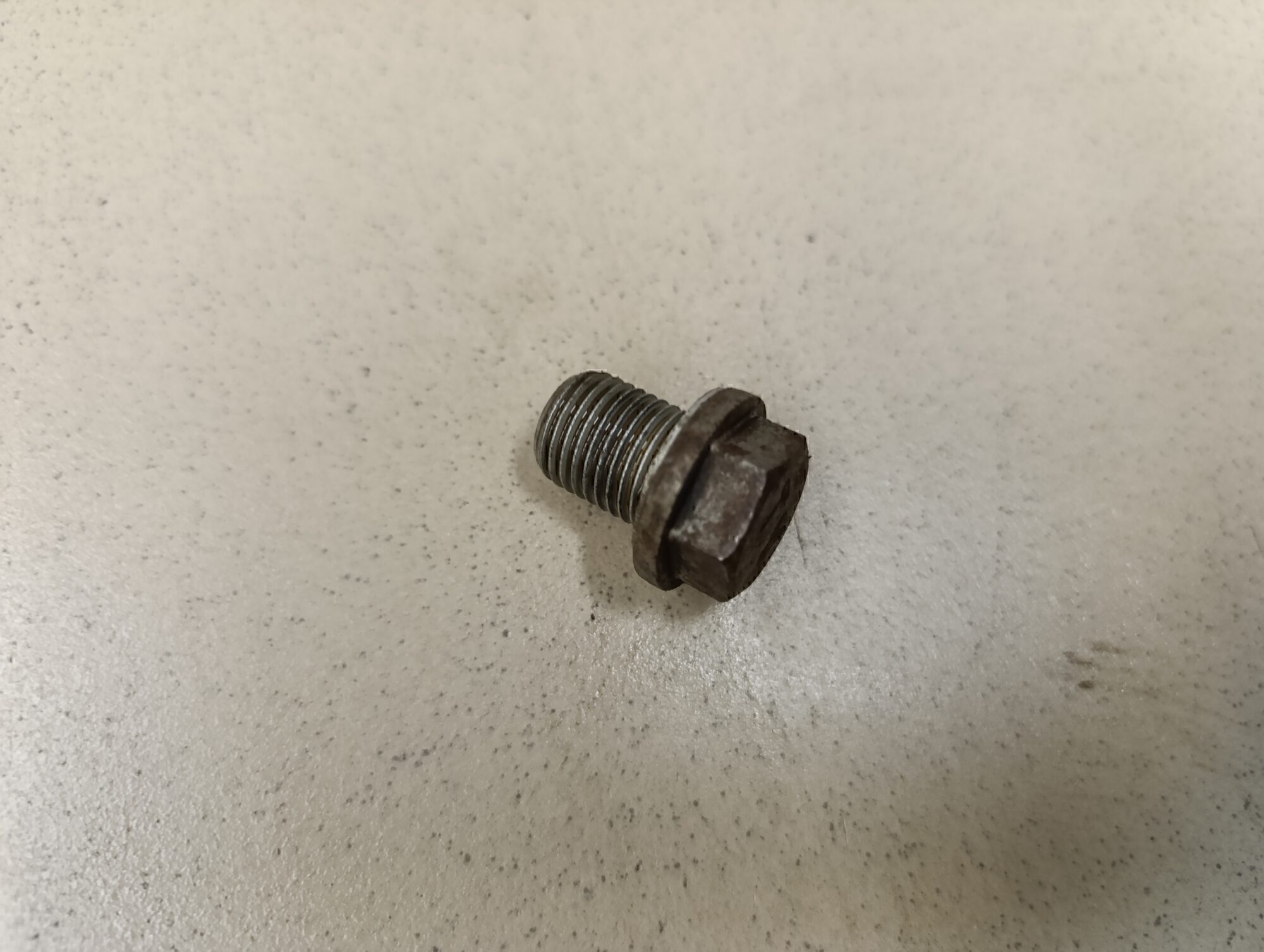 Пробка масляного поддона HYUNDAI Solaris 2010-2017