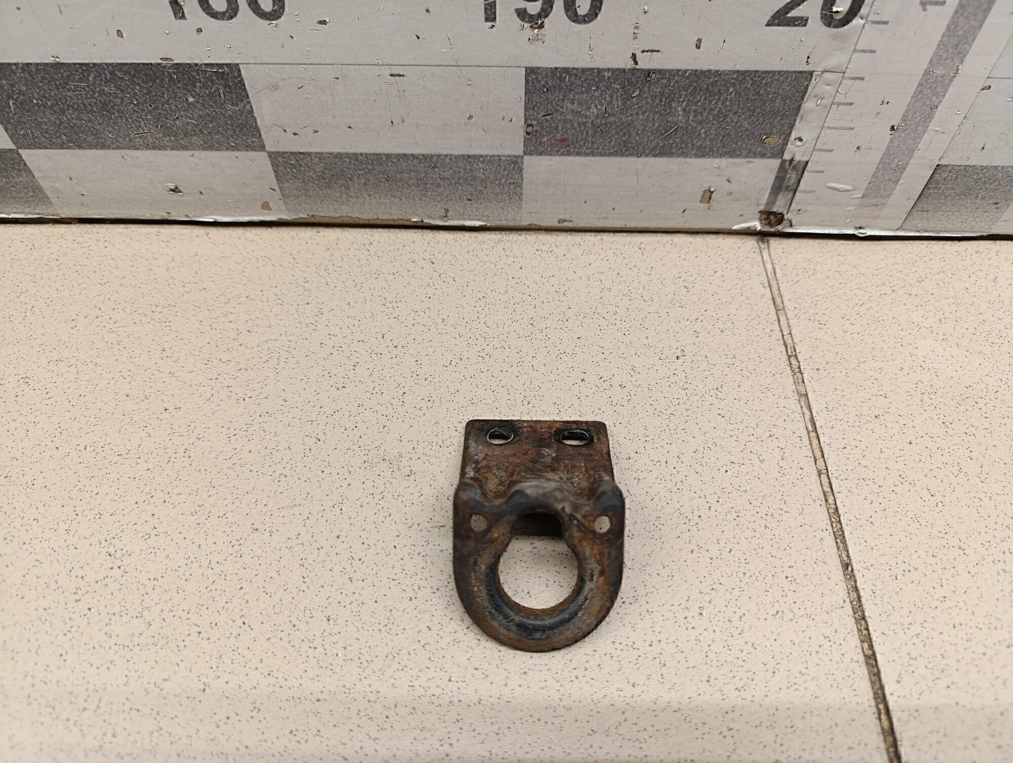 Кронштейн радиатора HYUNDAI Solaris 2010-2017