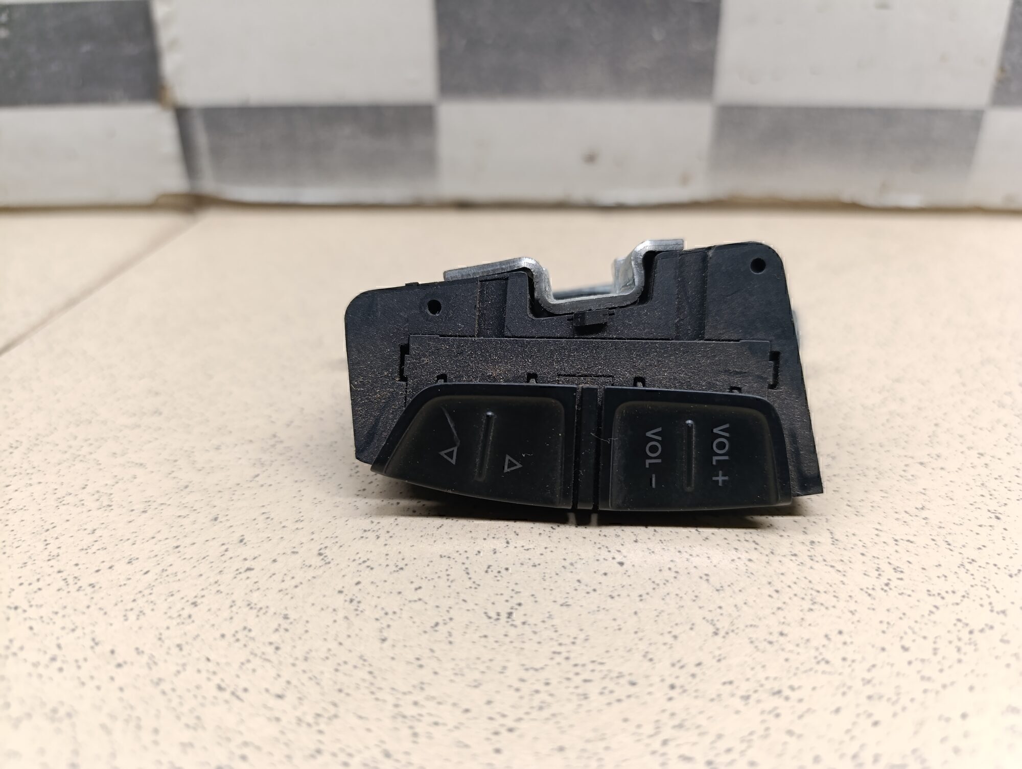 Кнопка многофункциональная VW Passat [B5] 2000-2005