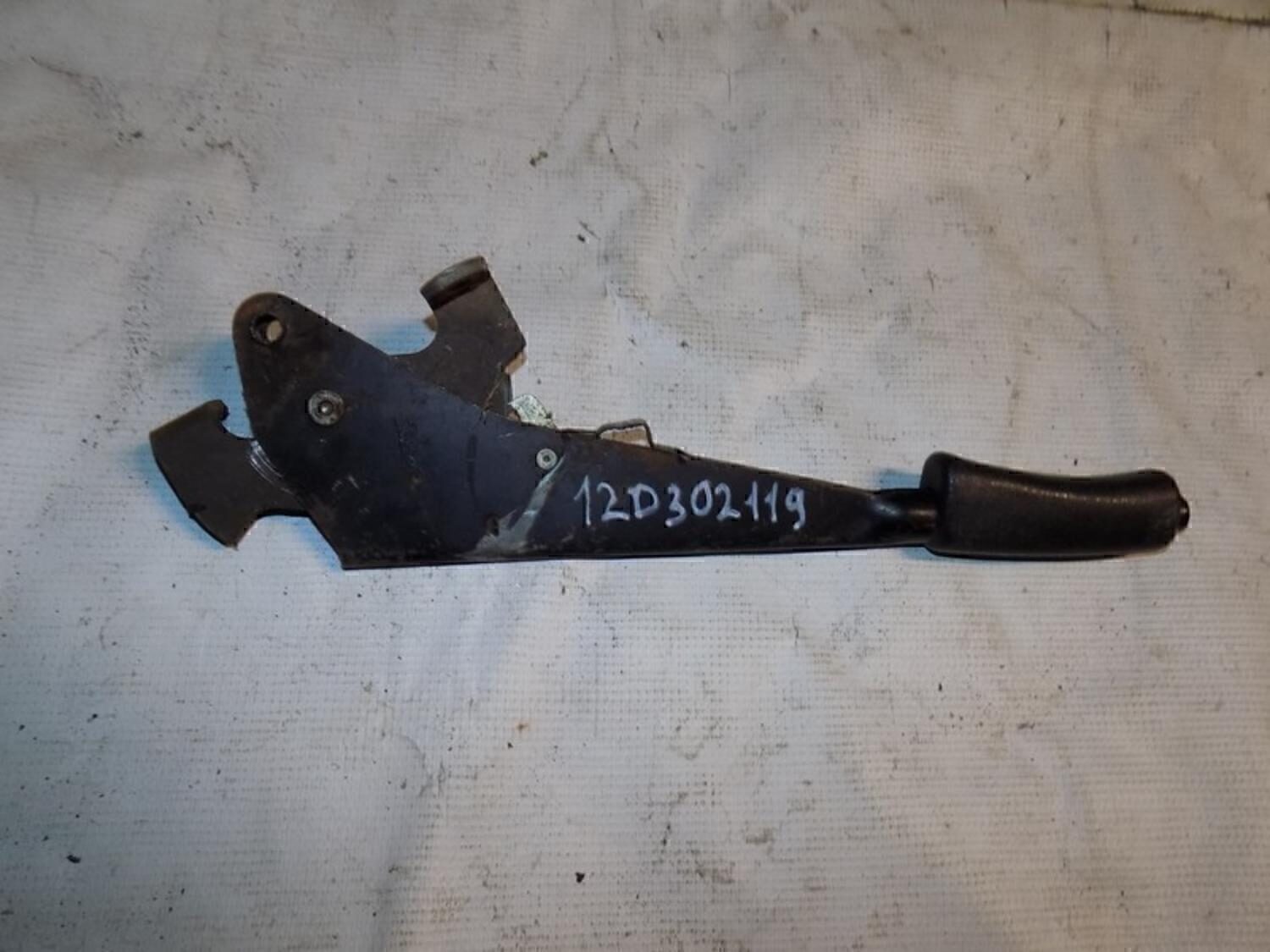 Рычаг стояночного тормоза VAZ Chevrolet NIVA