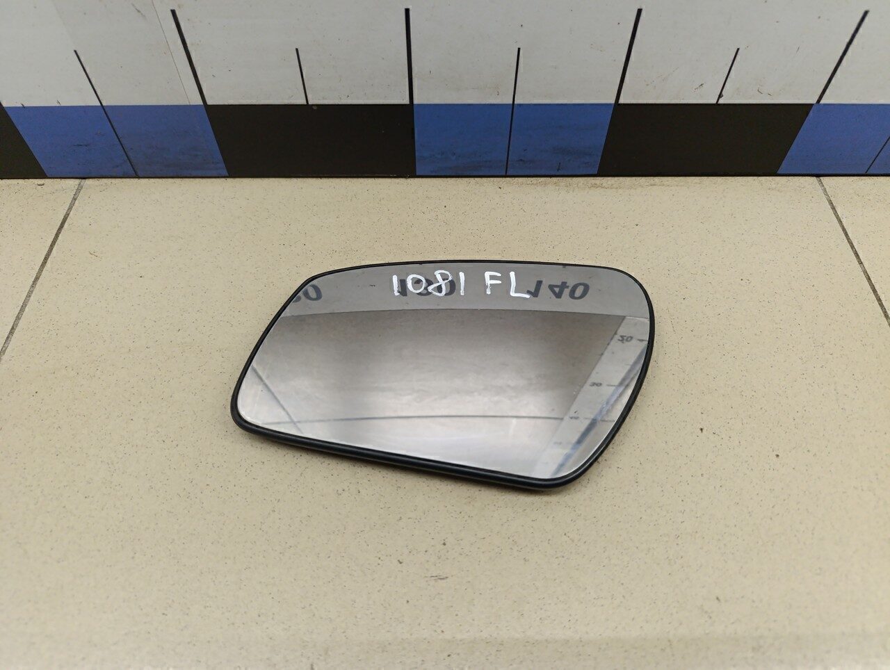 Стекло зеркала левого FORD Focus II 2005-2008