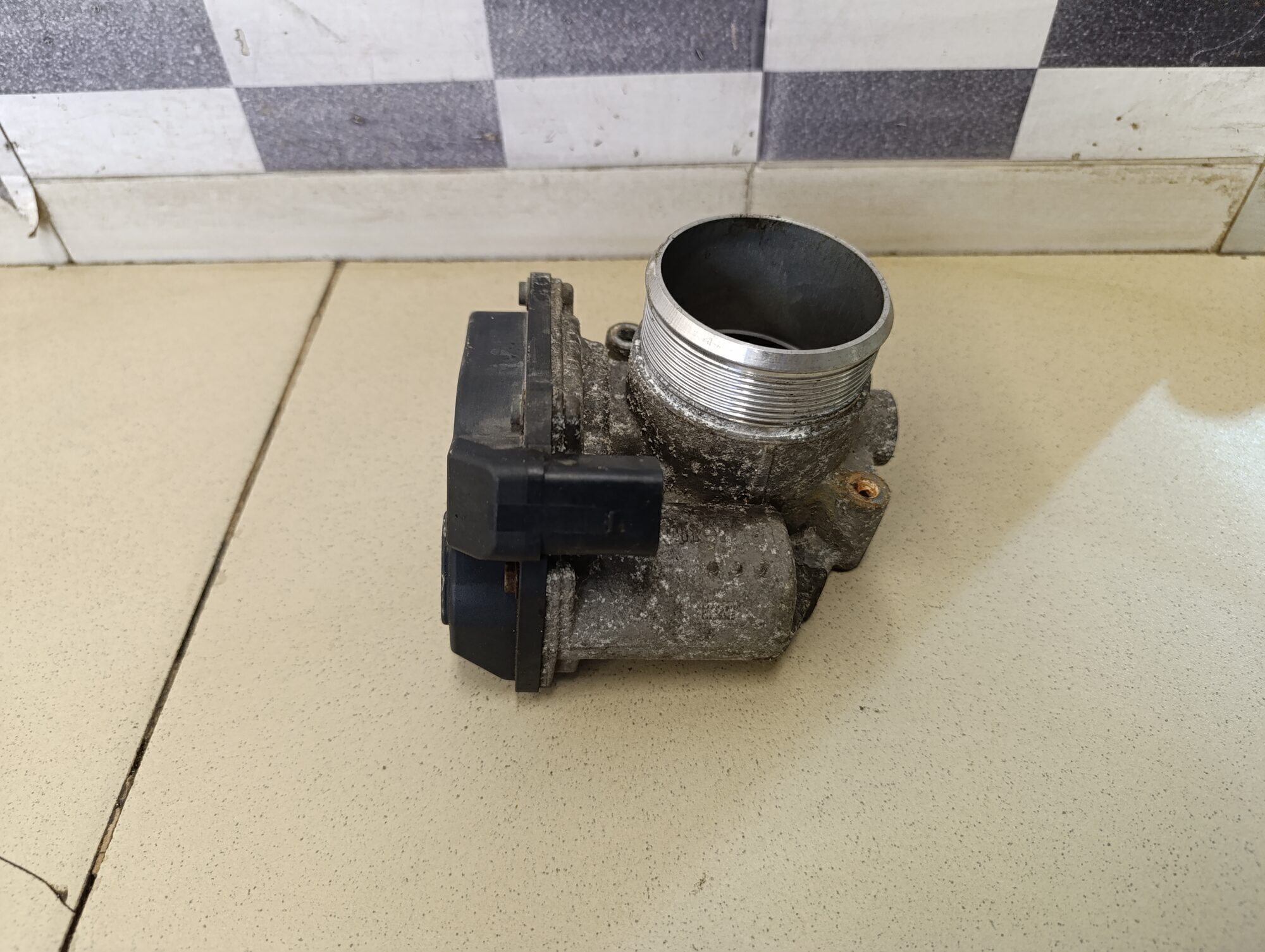 Заслонка дроссельная электрическая Audi Octavia (A7) 2013>