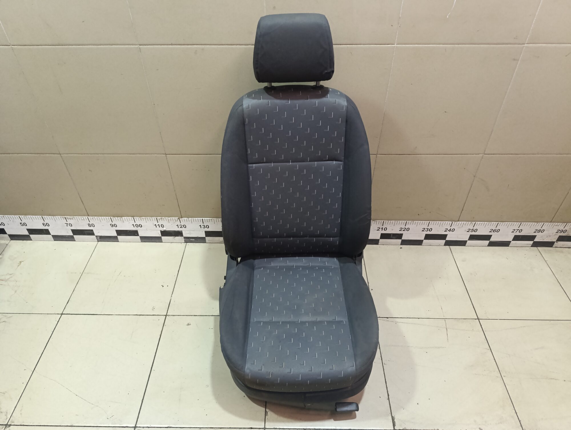 Сиденье переднее правое SKODA Octavia (A4 1U-) 2000-2011