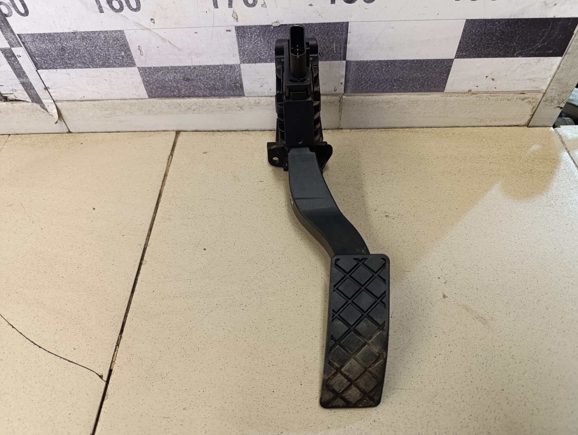 Педаль газа SKODA Octavia (A7) 2013>