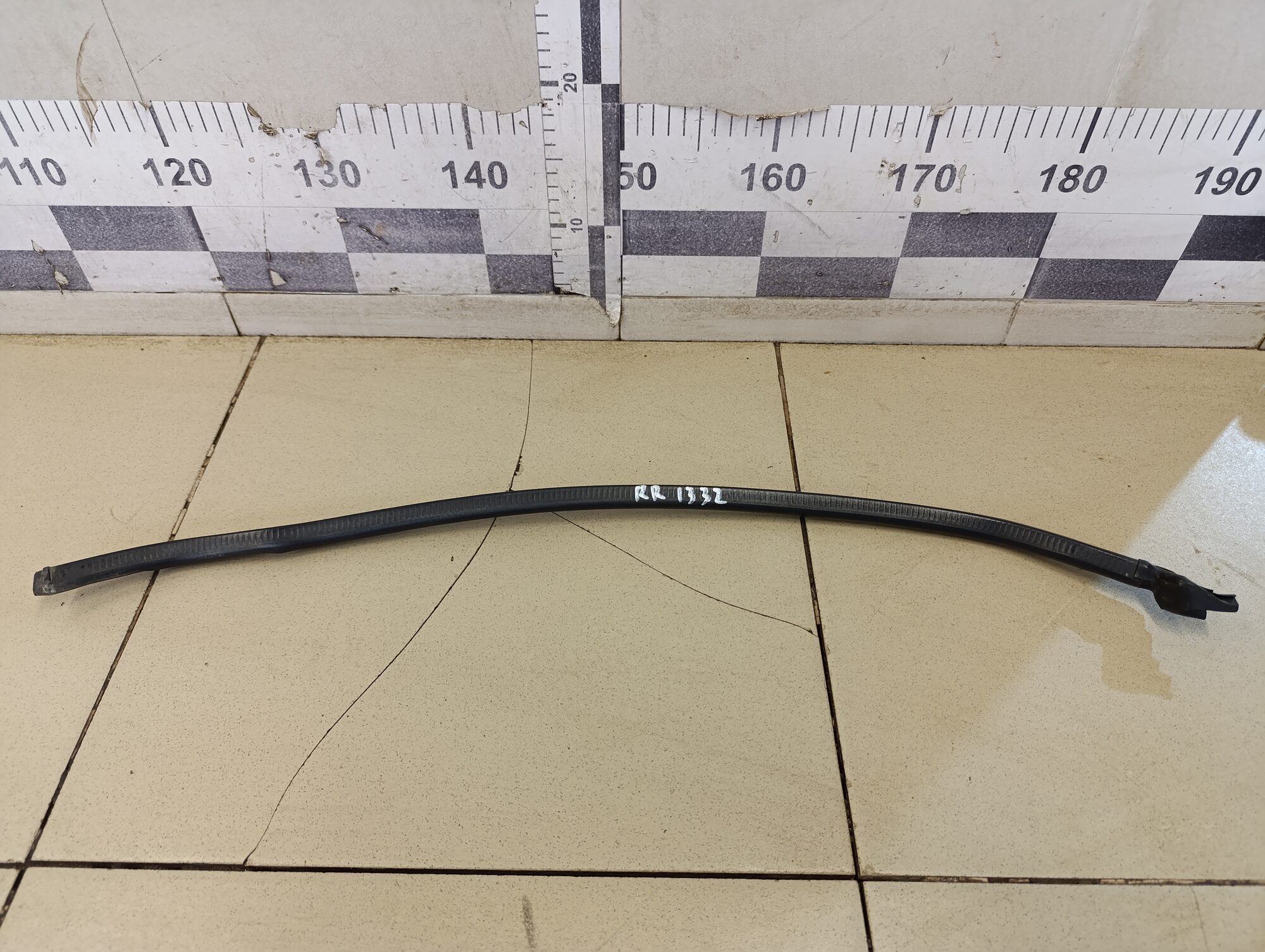 Уплотнитель двери SKODA Octavia (A7) 2013>