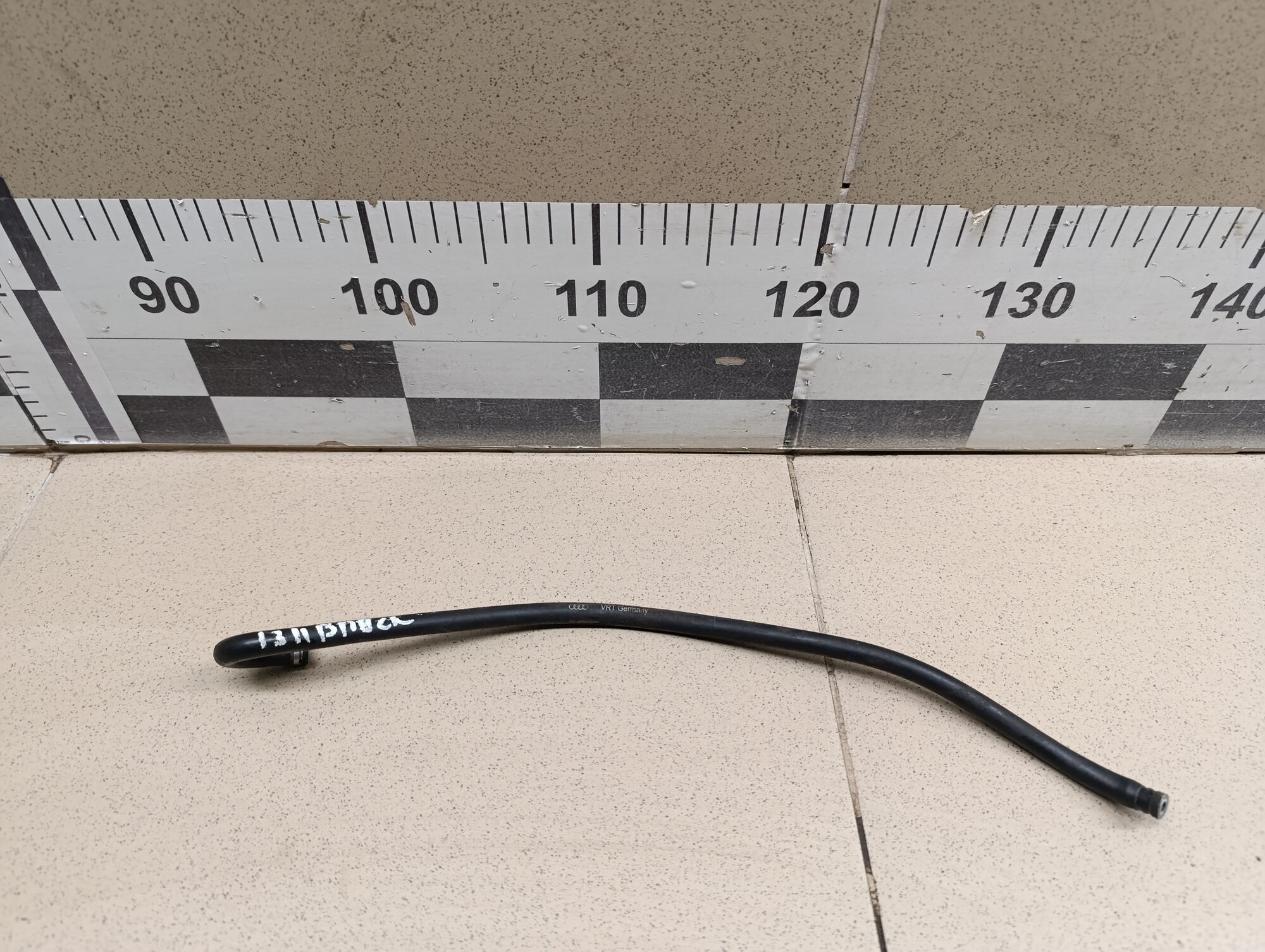 Трубка вакуумная VW Passat [B5] 2000-2005