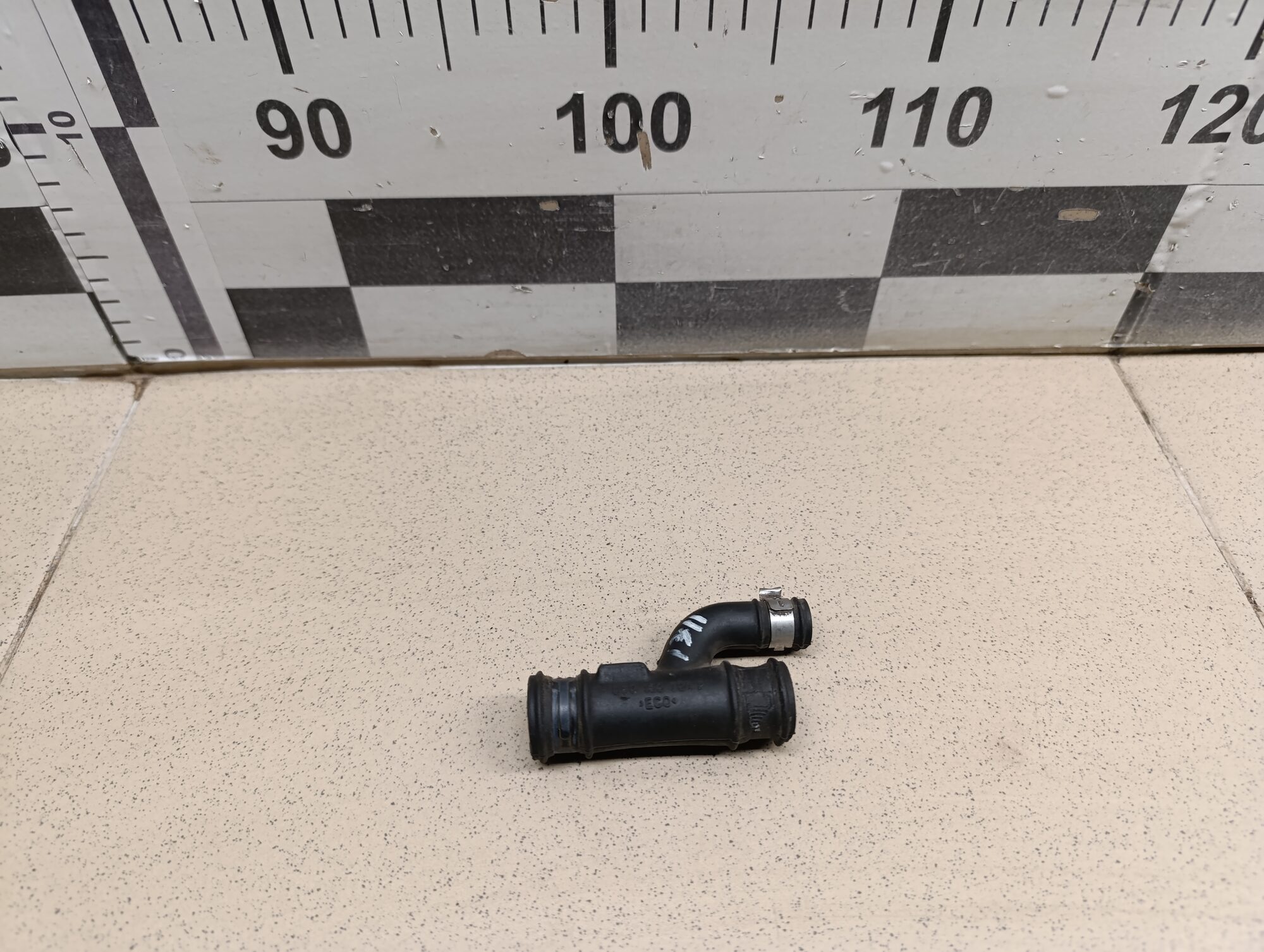 Трубка вакуумная VW Passat [B5] 2000-2005