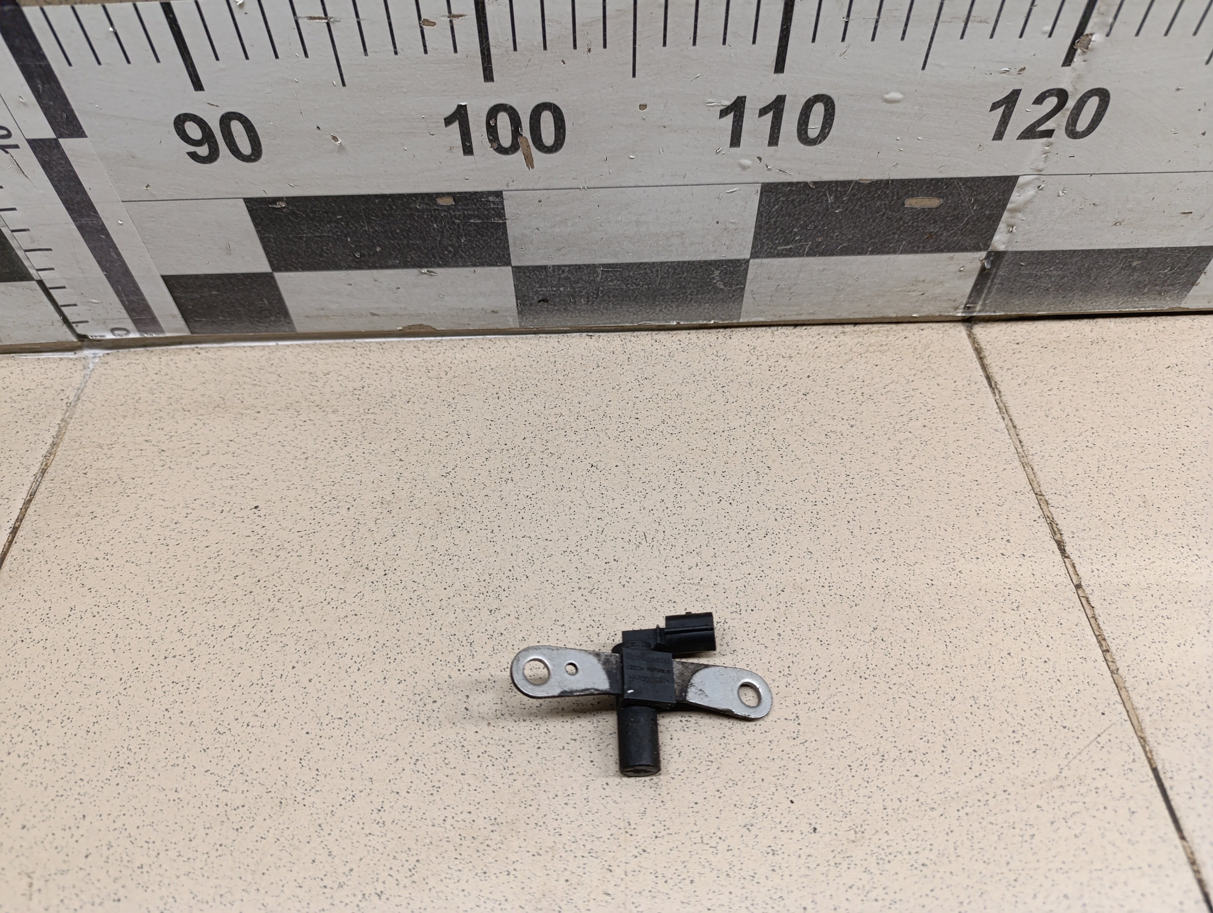 Датчик положения коленвала NISSAN Almera (G15) 2013>