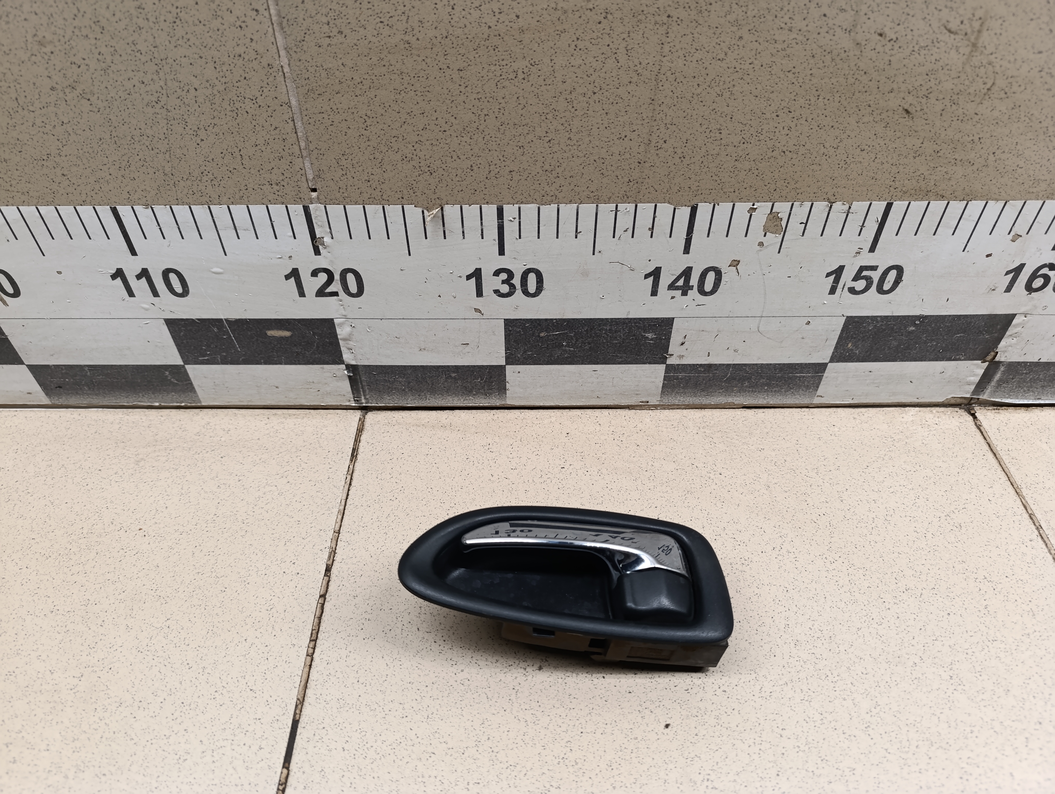 Ручка двери внутренняя левая NISSAN Almera (G15) 2013>