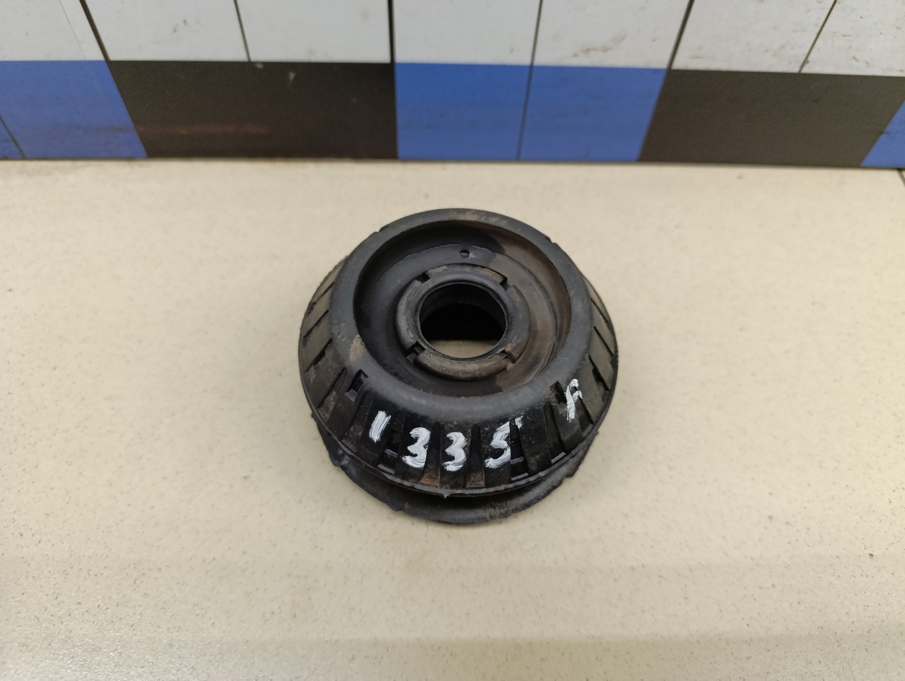 Опора переднего амортизатора TOYOTA Yaris 2005-2011